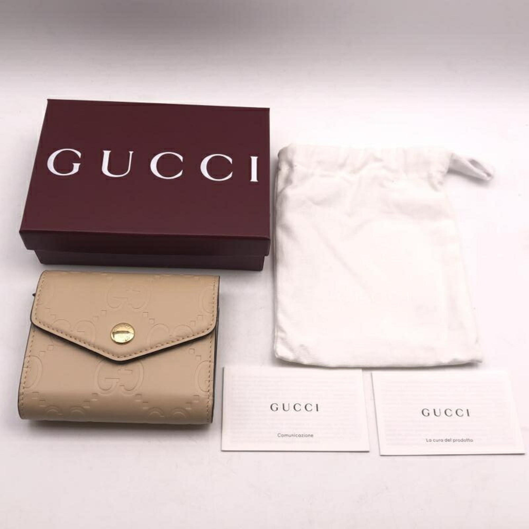 Gucci Beige Wallet (Tri-Fold) (Pre-Owned)