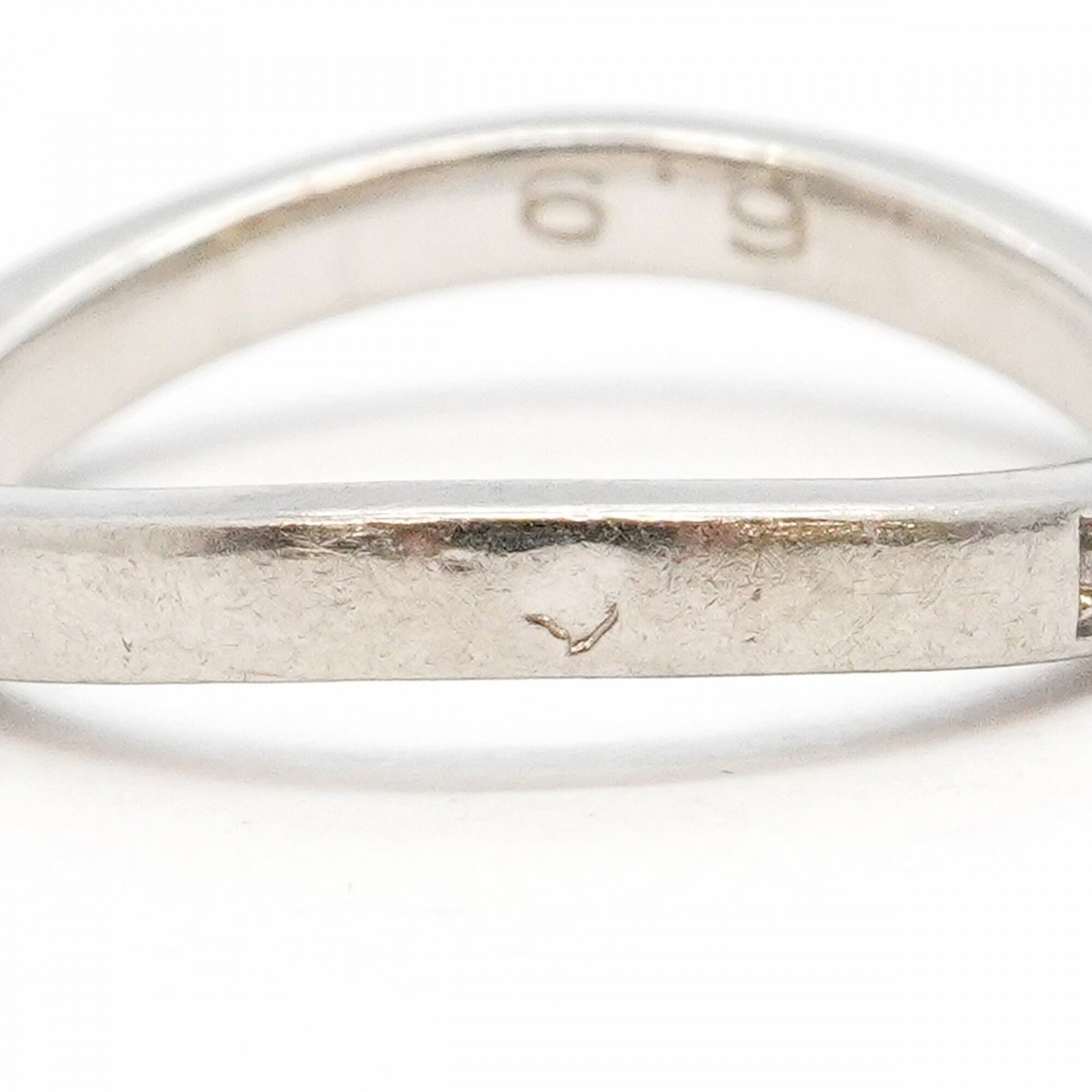 Chanel Platinum 950 Band Ring (Pre-Owned)