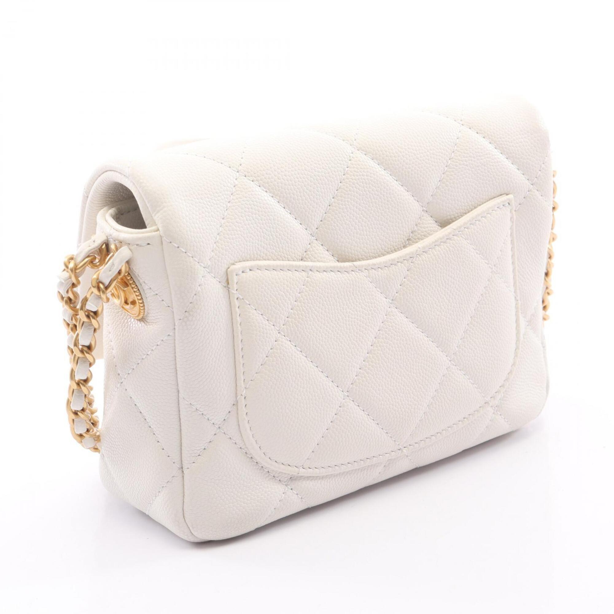 Chanel White Grained Calfskin Handbag Shoulder Bag (Pre-Owned)