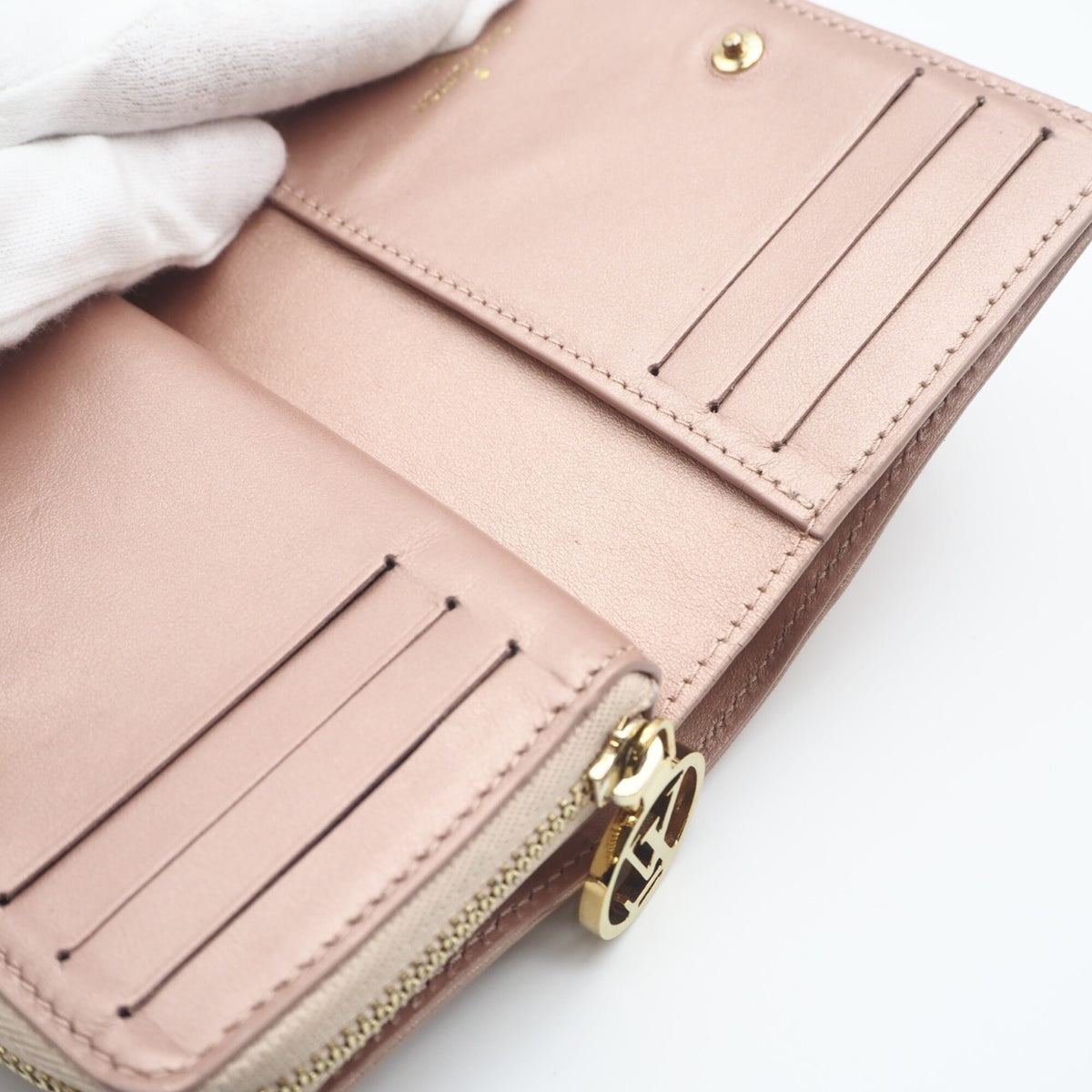 Louis Vuitton Monogram Pink Beige Leather Wallet (Bi-Fold) (Pre-Owned)