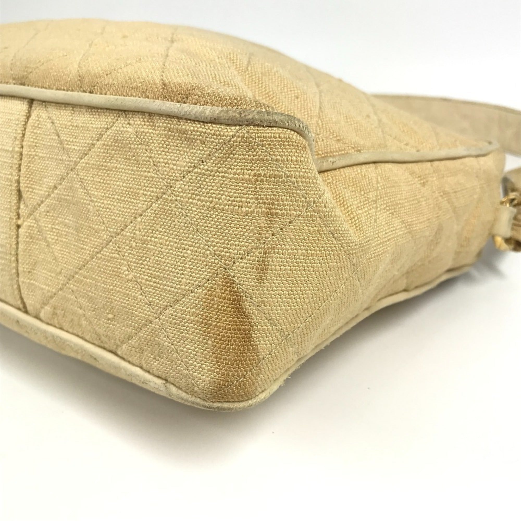 Chanel Matelasse Beige Canvas Shoulder Bag (Pre-Owned)