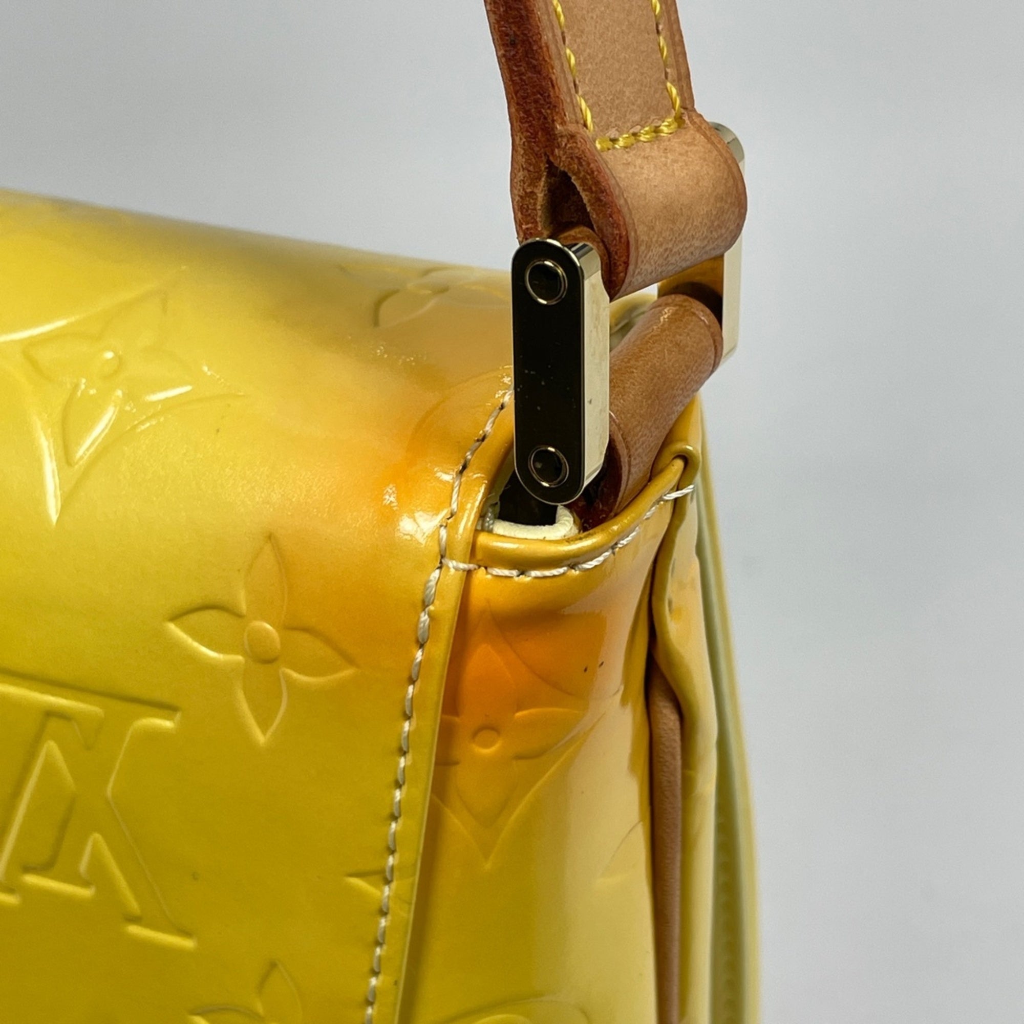 Louis Vuitton Lime Yellow Monogram Vernis Shoulder Bag (Pre-Owned)