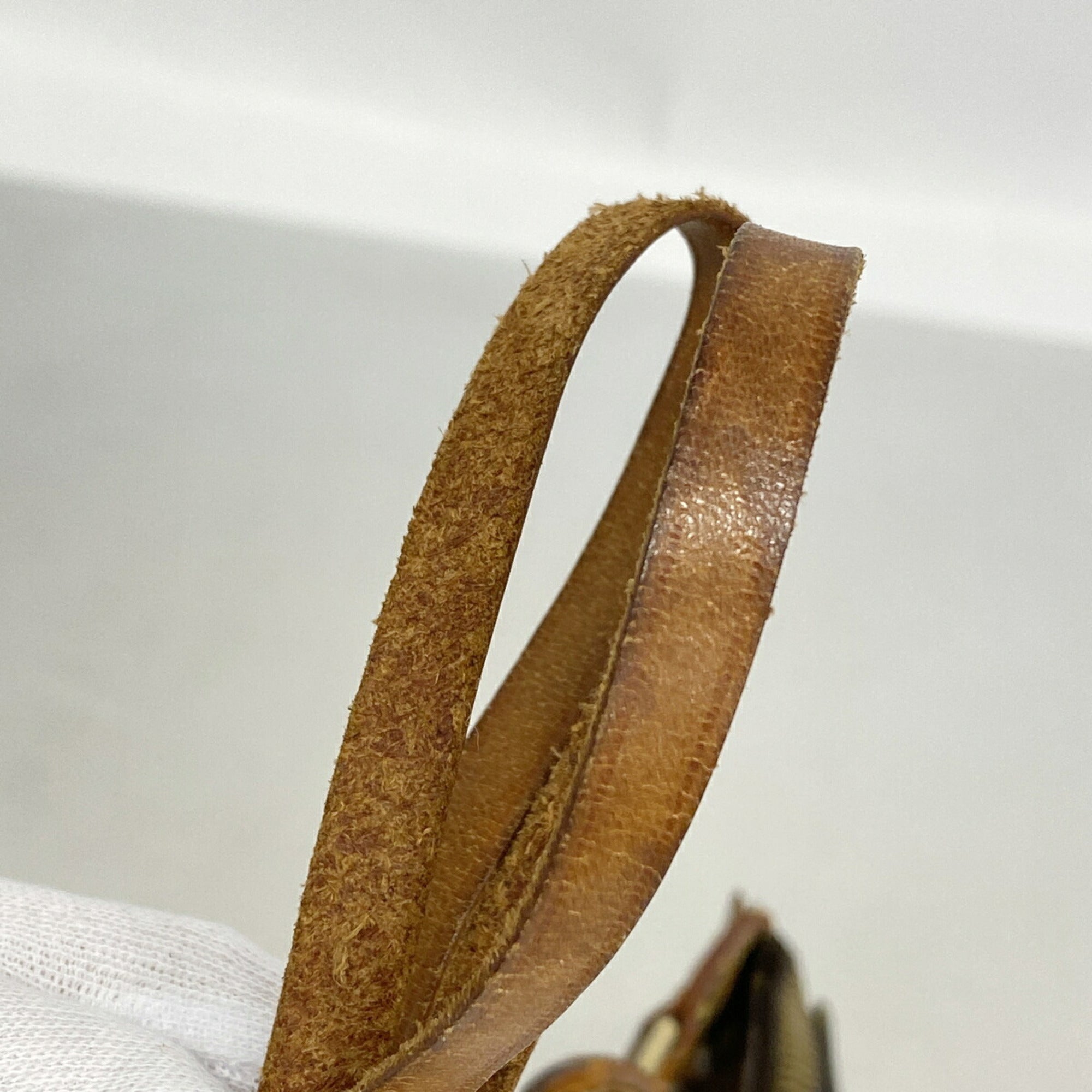 Louis Vuitton Brown Pouch (Pre-Owned)
