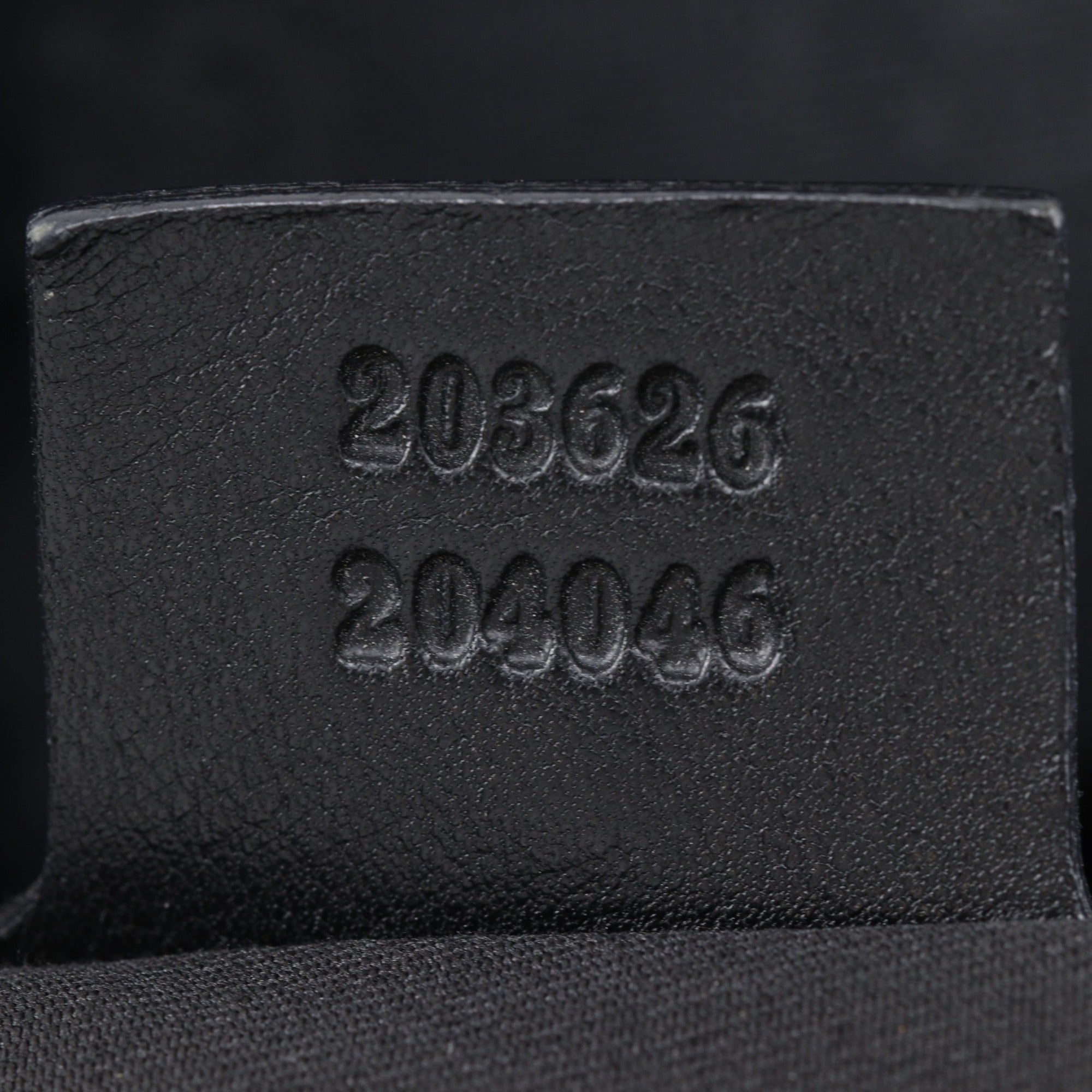 Gucci Gg Canvas Black Gg Canvas Tote Bag (Pre-Owned)
