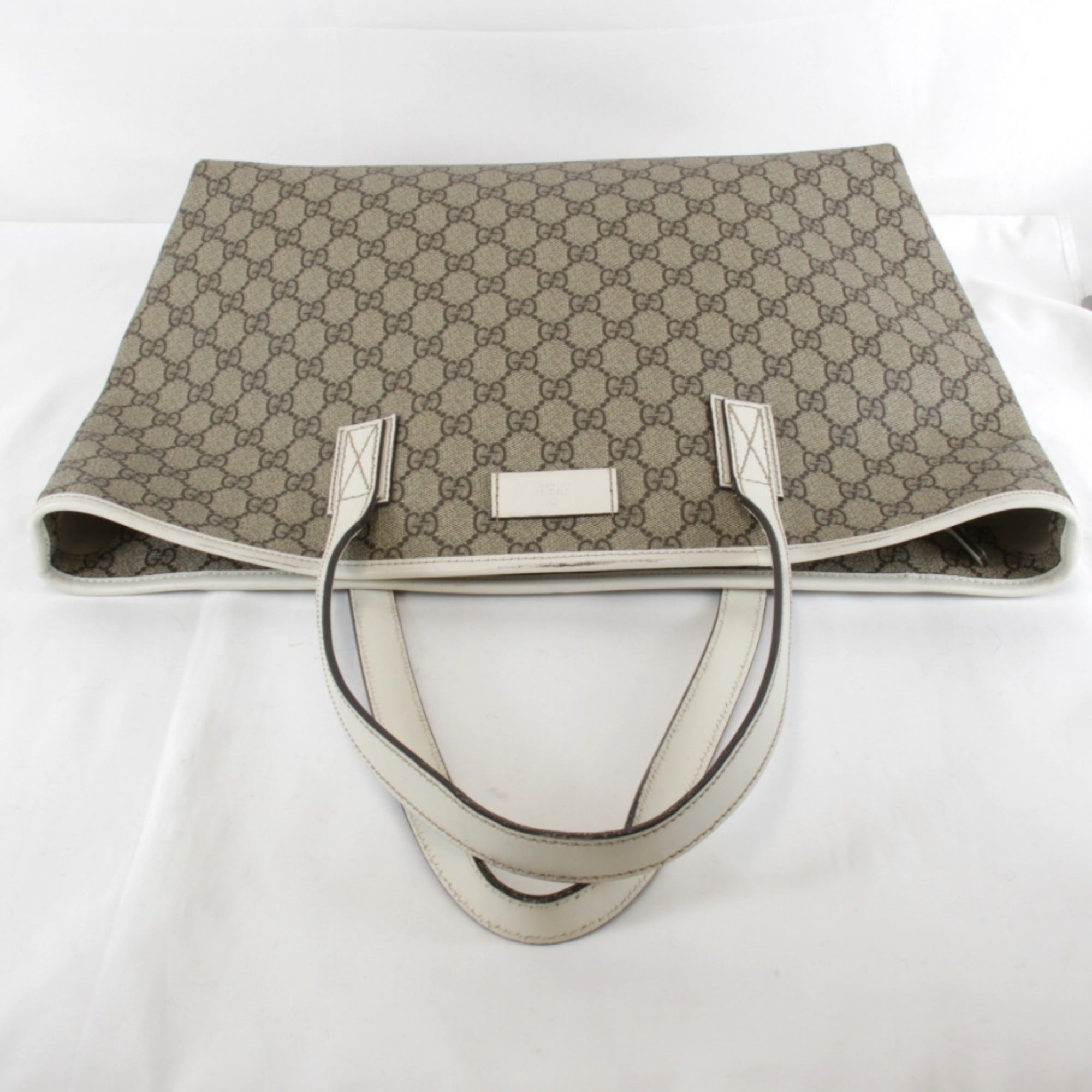 Gucci Brown Gg Supreme Tote Bag (Pre-Owned)