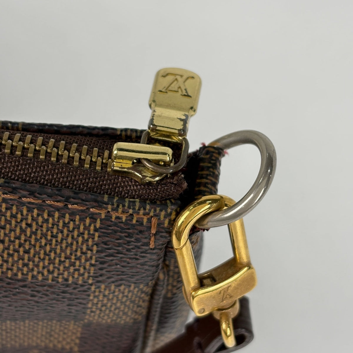 Louis Vuitton Brown Pochette Pouch (Pre-Owned)