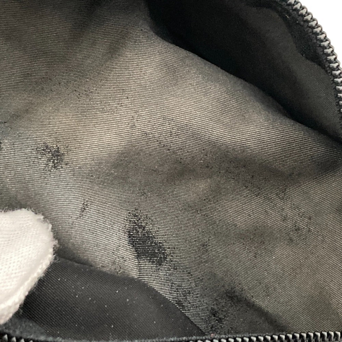 Prada Black Nylon Shoulder Bag (Pre-Owned)