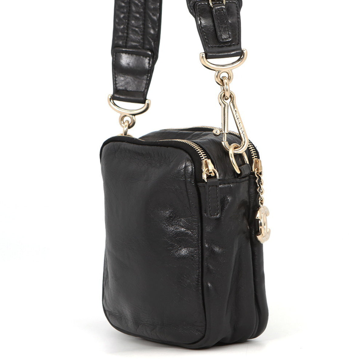 Chanel Black Leather Shoulder Bag (Pre-Owned)