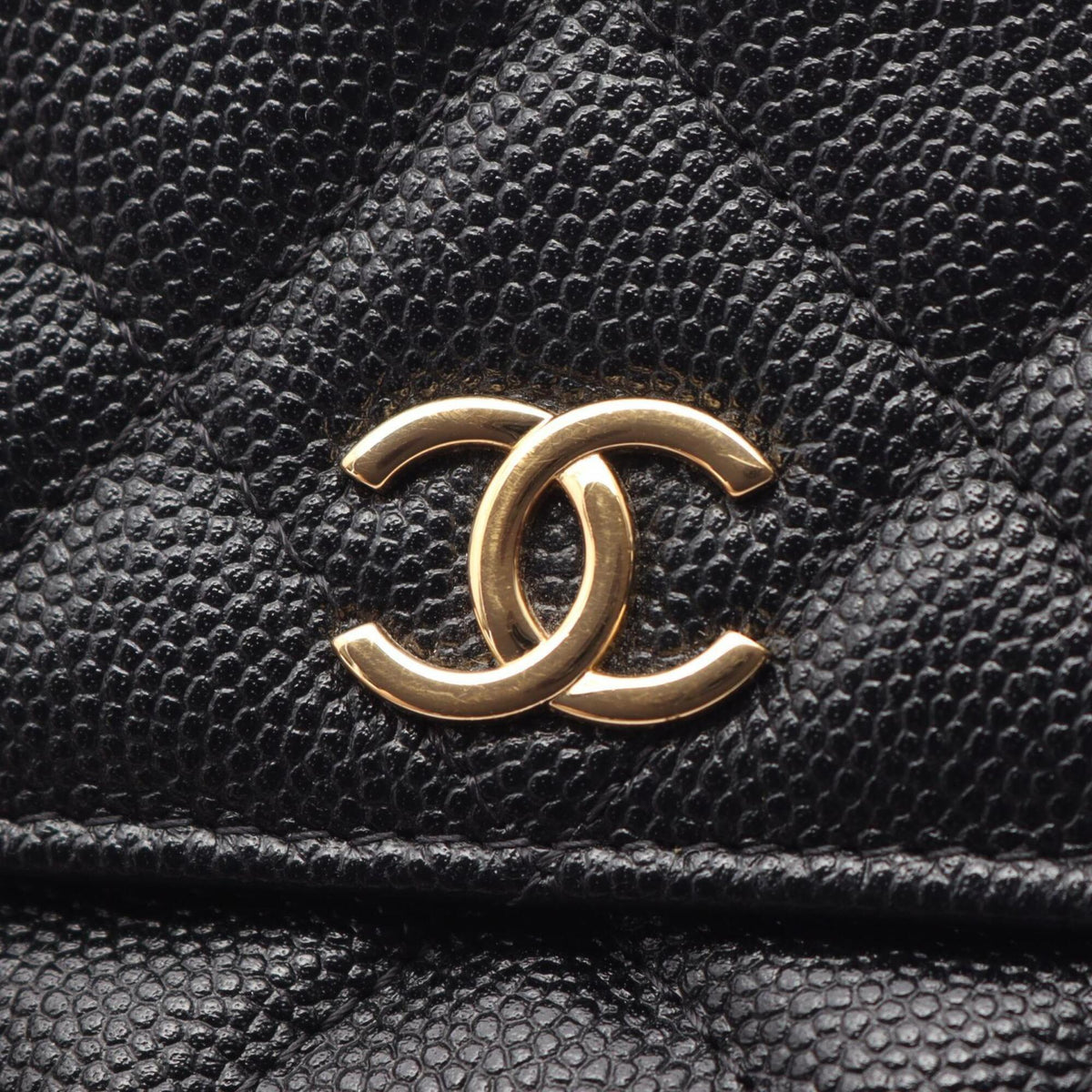 Chanel Black Grained Calfskin Handbag Shoulder Bag (Pre-Owned)