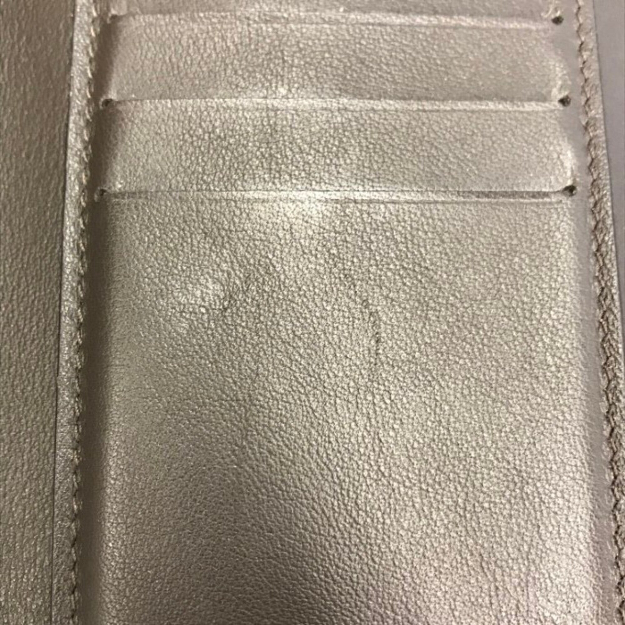 Louis Vuitton Beige Leather Wallet (Tri-Fold) (Pre-Owned)