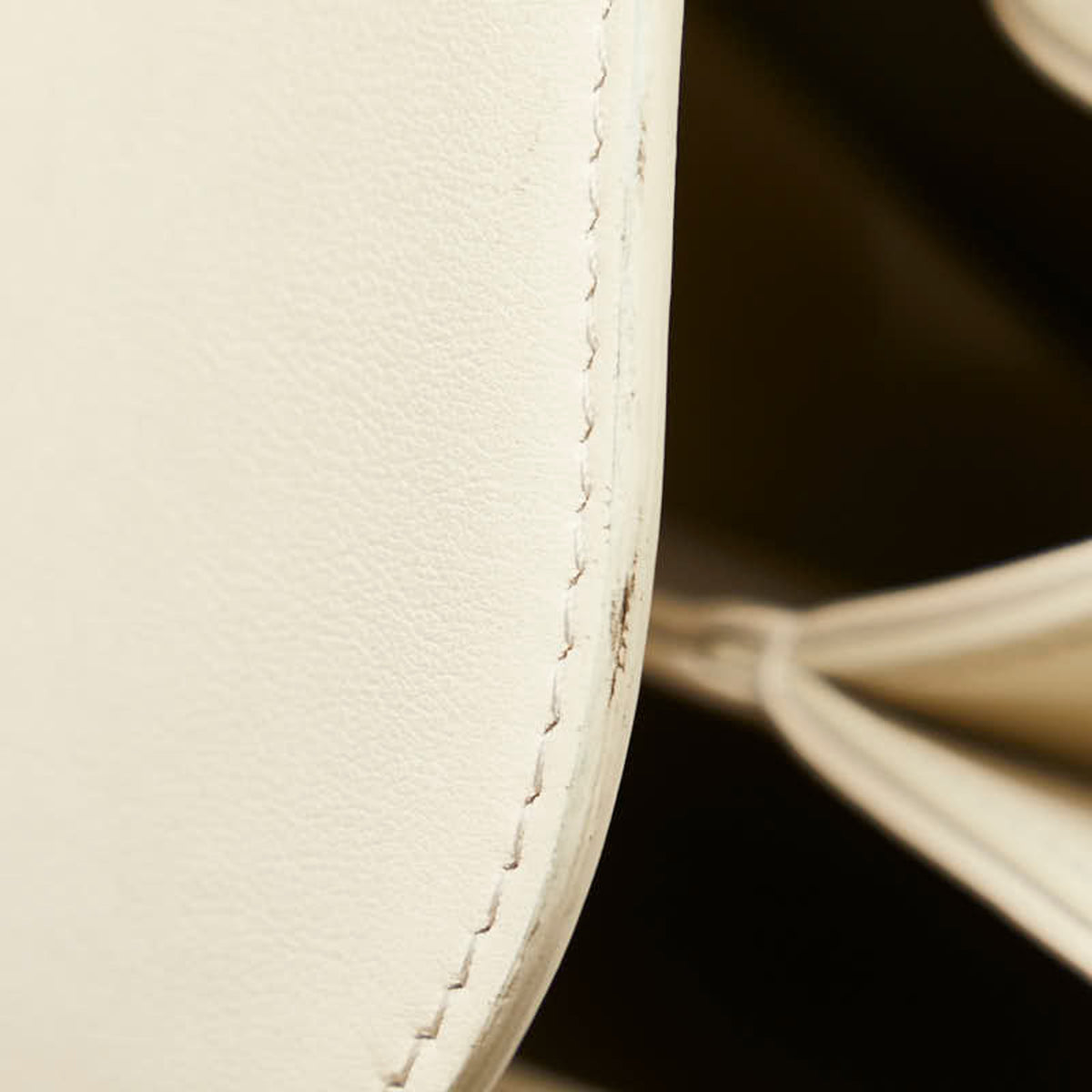 Celine White Leather Shoulder Bag (Pre-Owned)