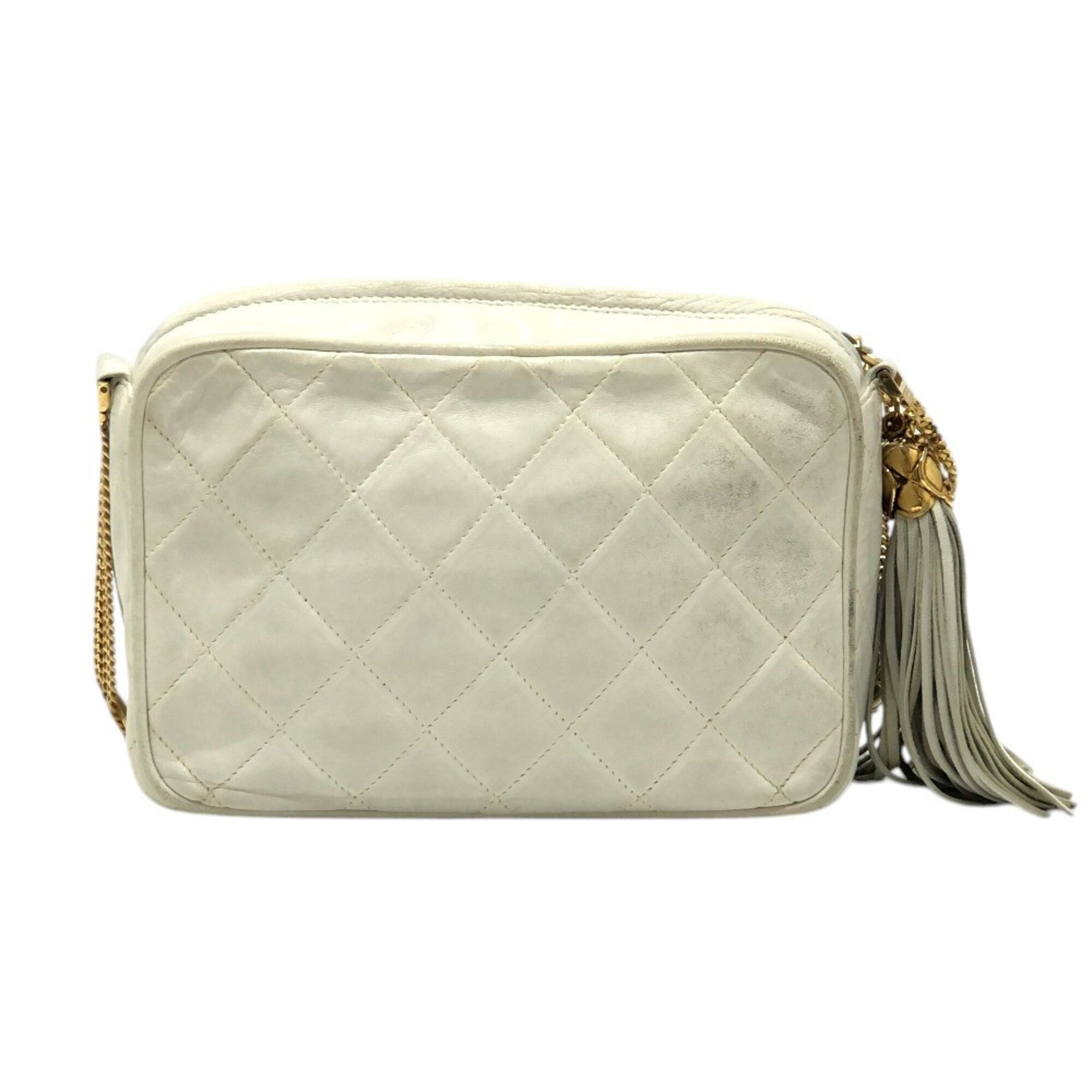 Chanel White Leather Pochette Shoulder Bag (Pre-Owned)