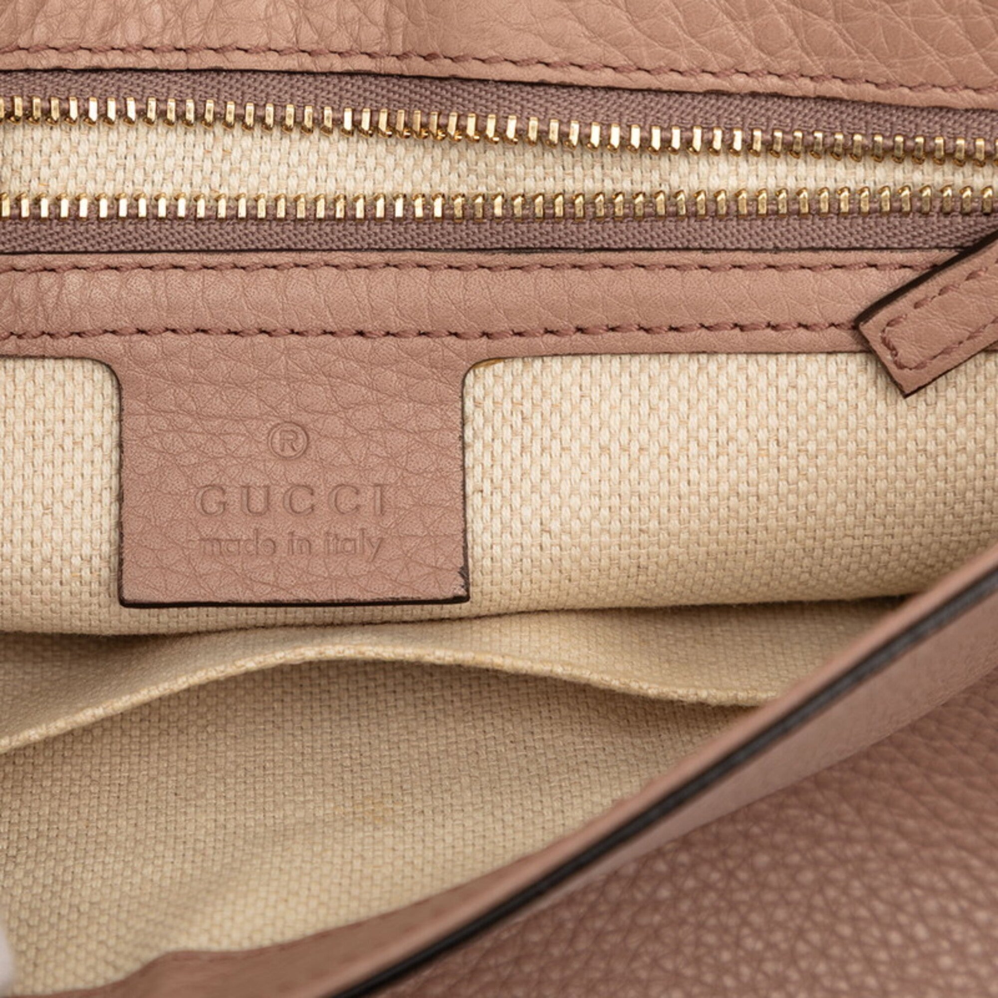 Gucci Pink Leather Shoulder Bag (Pre-Owned)