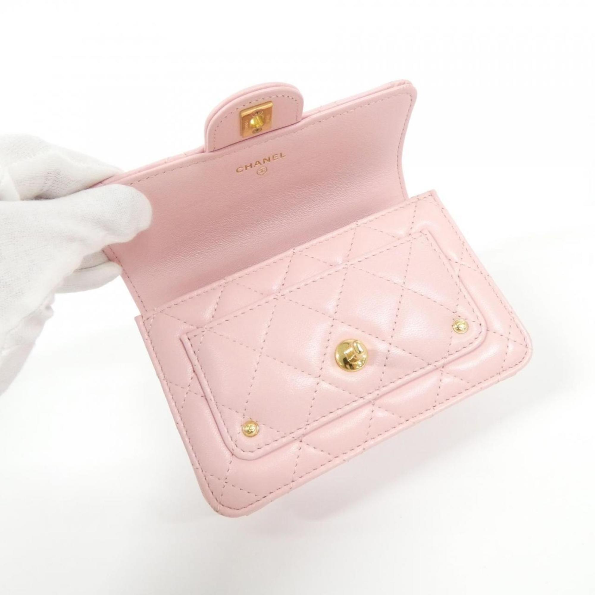 Chanel Pink Leather Shoulder Bag (Pre-Owned)