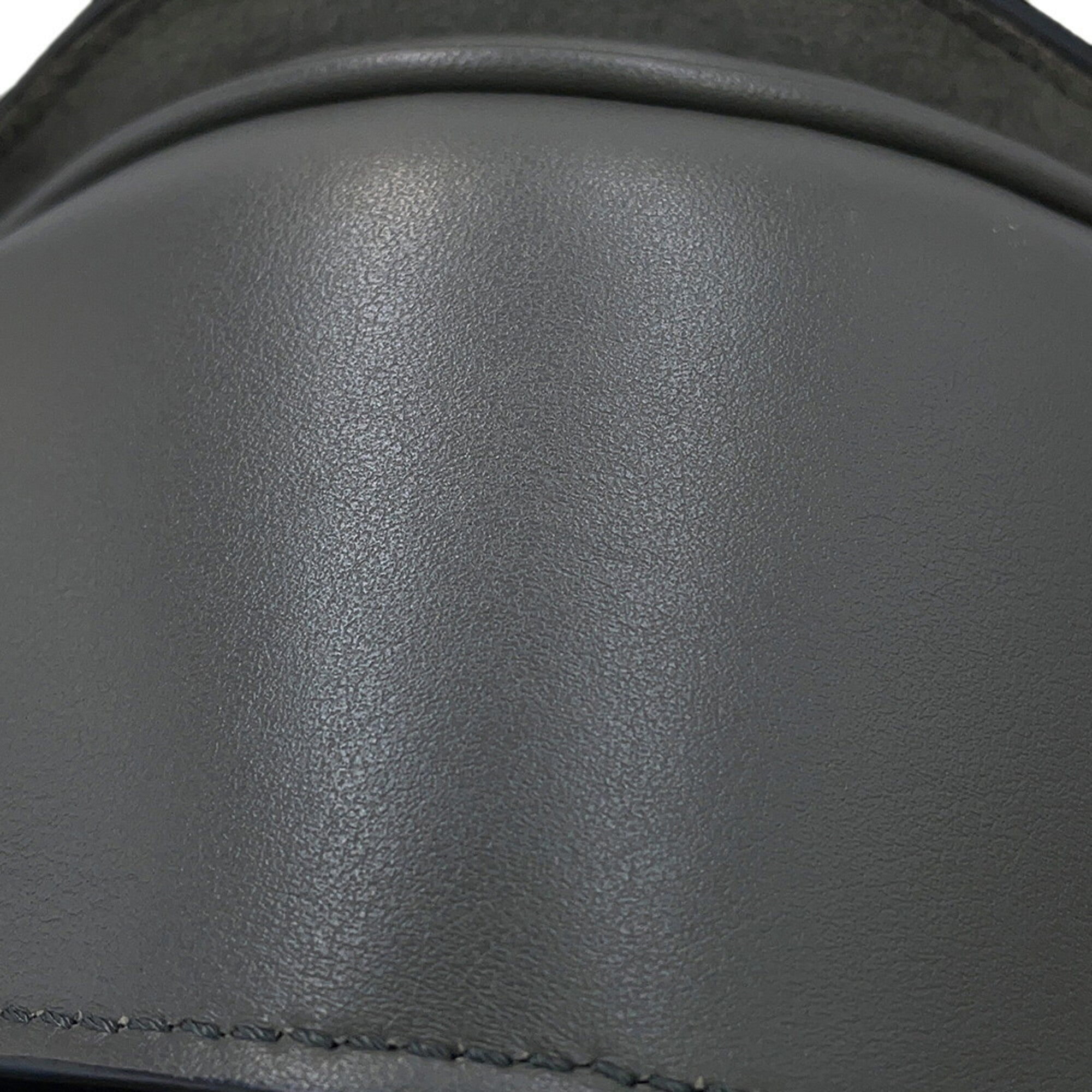 Celine Gray Leather Shoulder Bag (Pre-Owned)