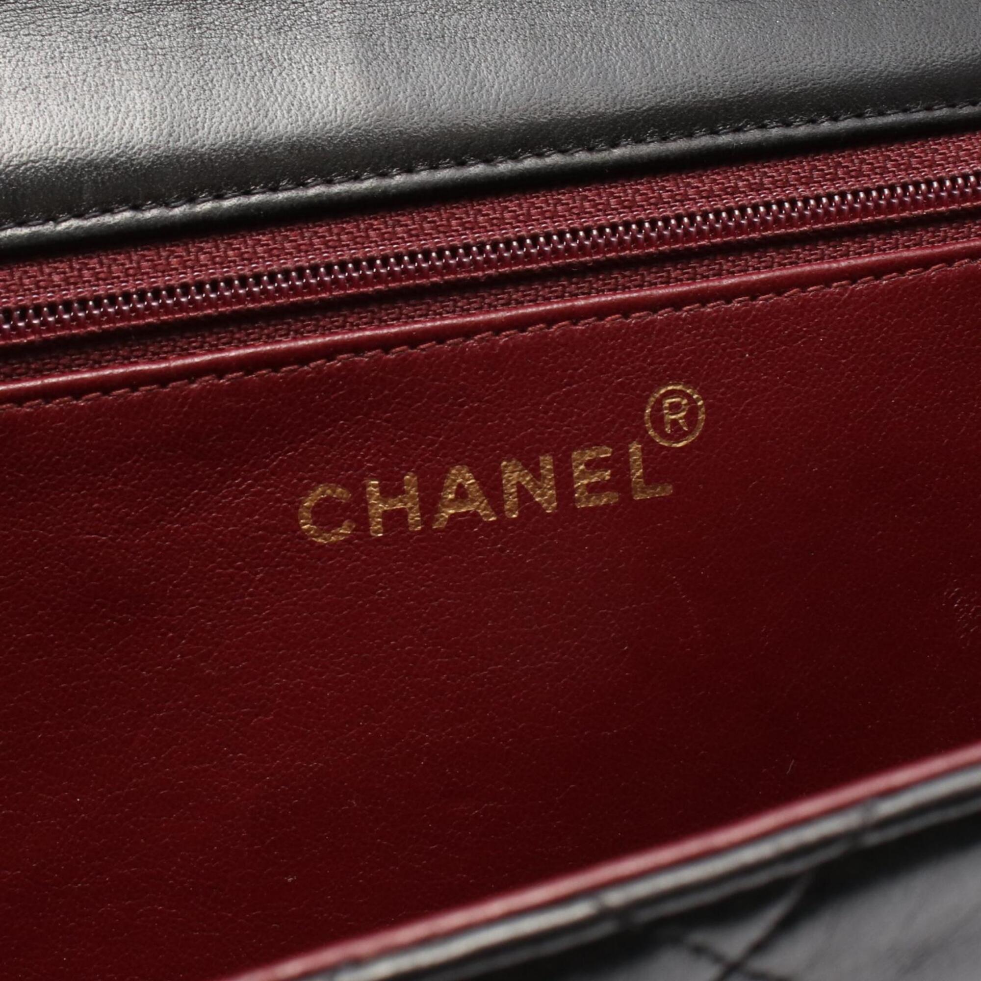 Chanel Matelasse Black Handbag Shoulder Bag (Pre-Owned)