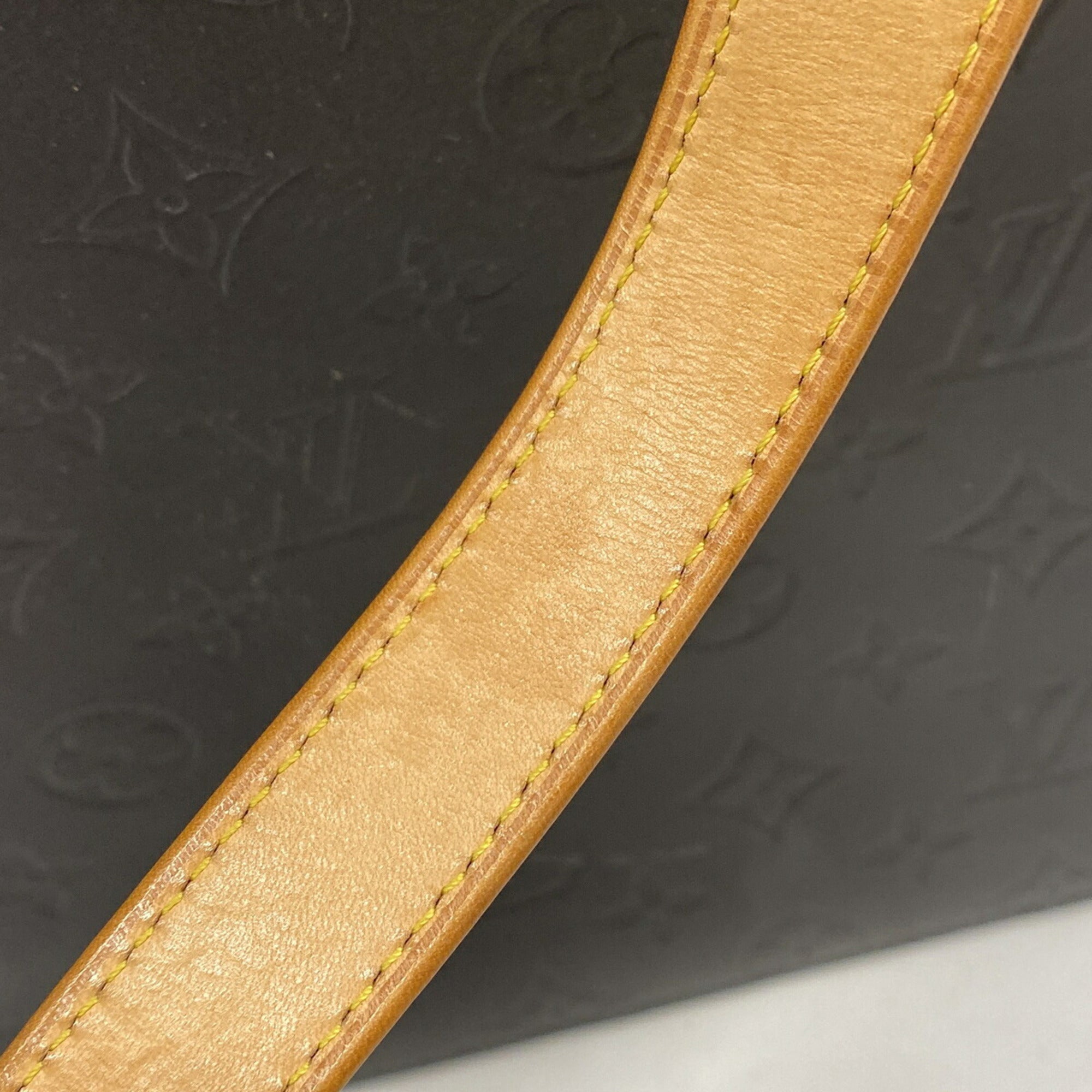 Louis Vuitton Noir Tote Bag (Pre-Owned)