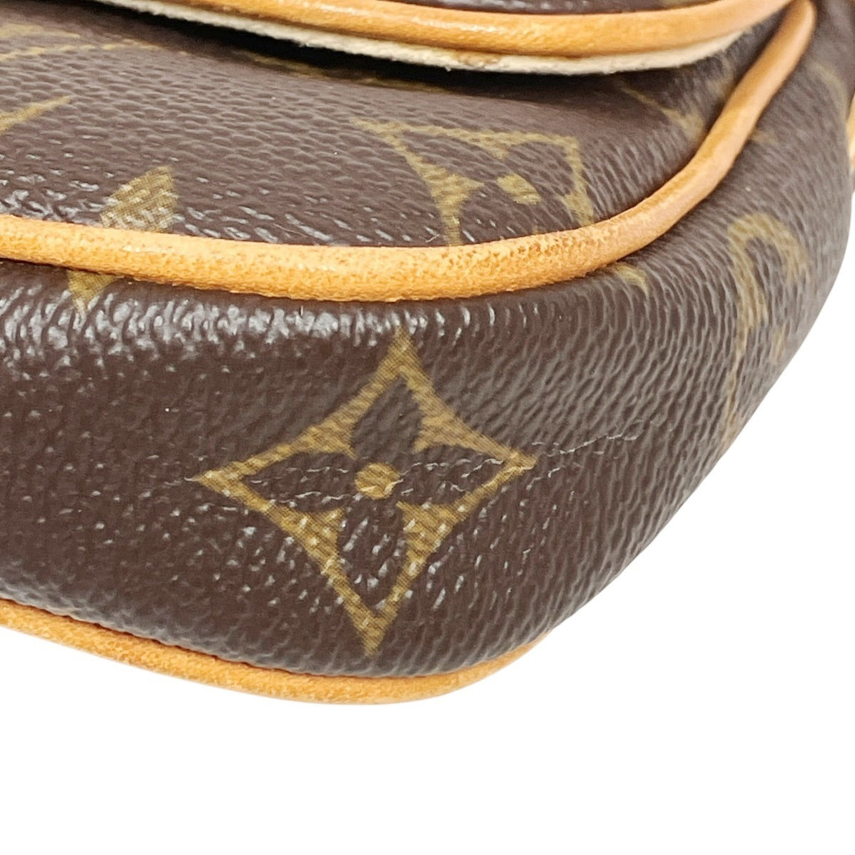 Louis Vuitton Brown Monogram Monogram Canvas Pochette (Pre-Owned)