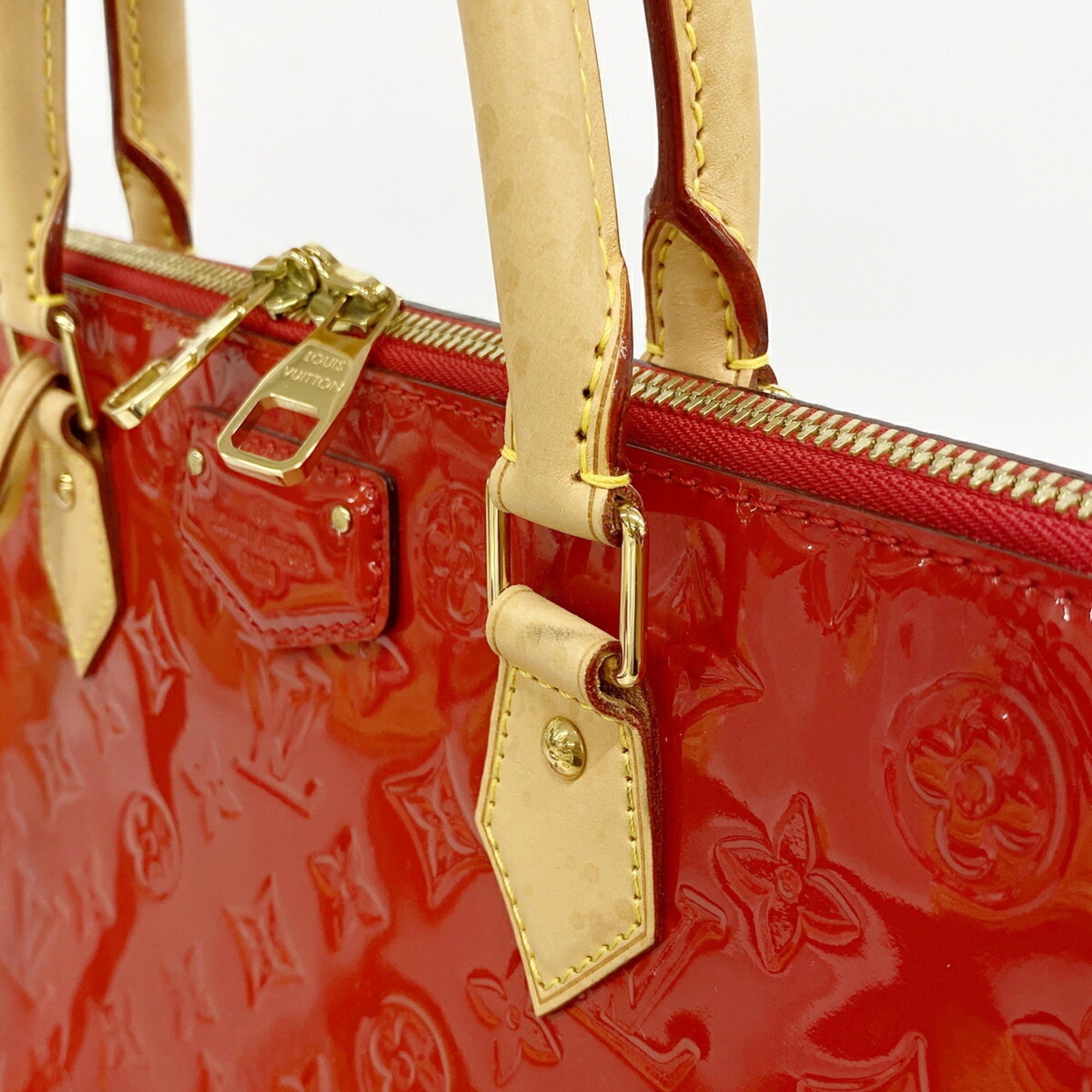 Louis Vuitton Cerise Handbag (Pre-Owned)