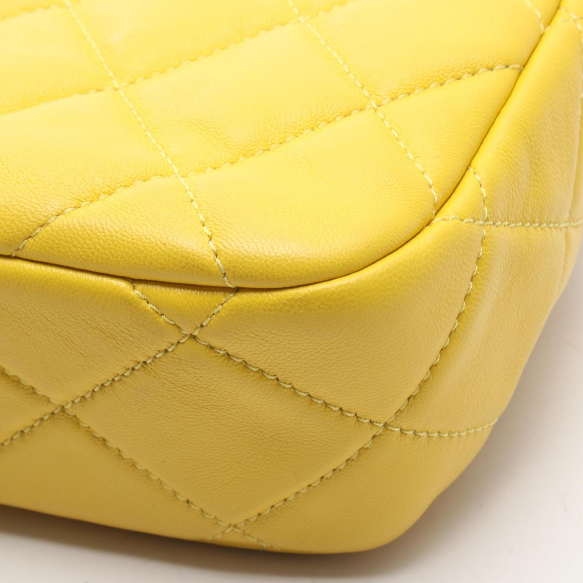 Chanel Yellow Leather Handbag Shoulder Bag (Pre-Owned)