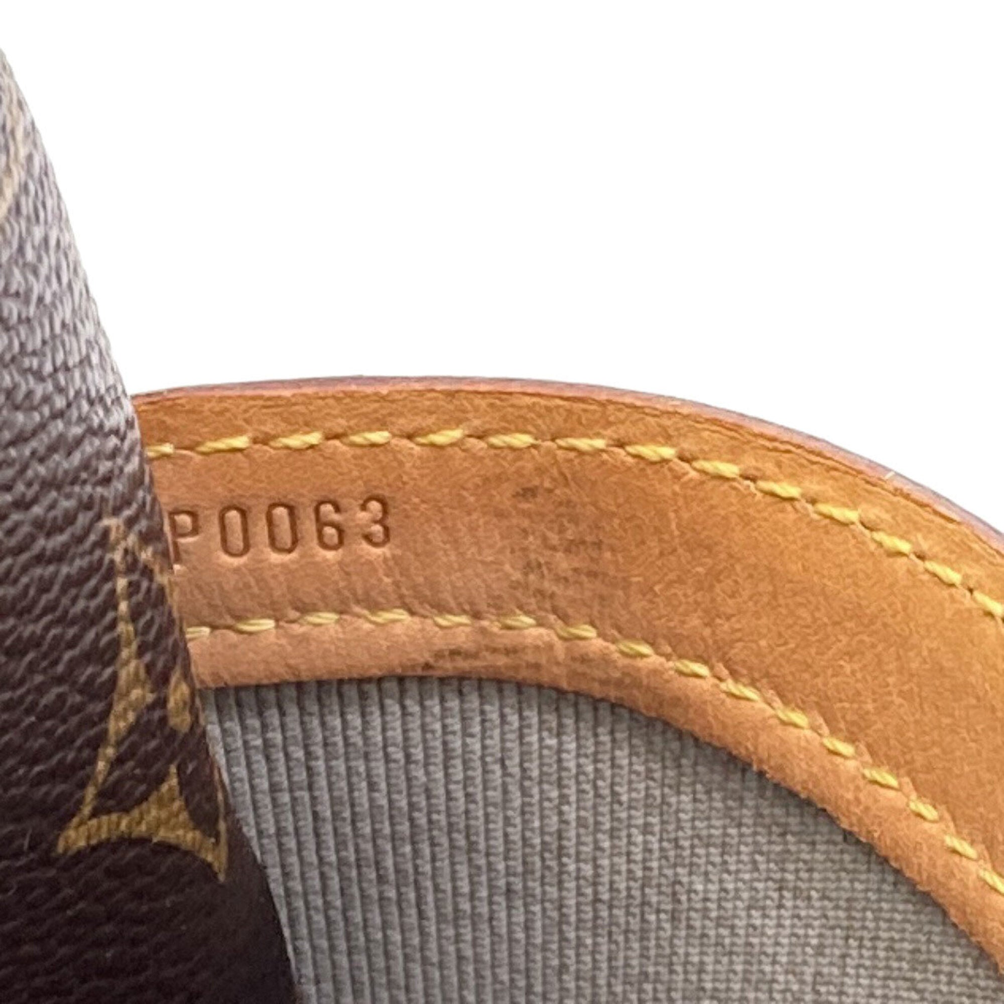 Louis Vuitton Monogram Monogram Canvas Shoulder Bag (Pre-Owned)