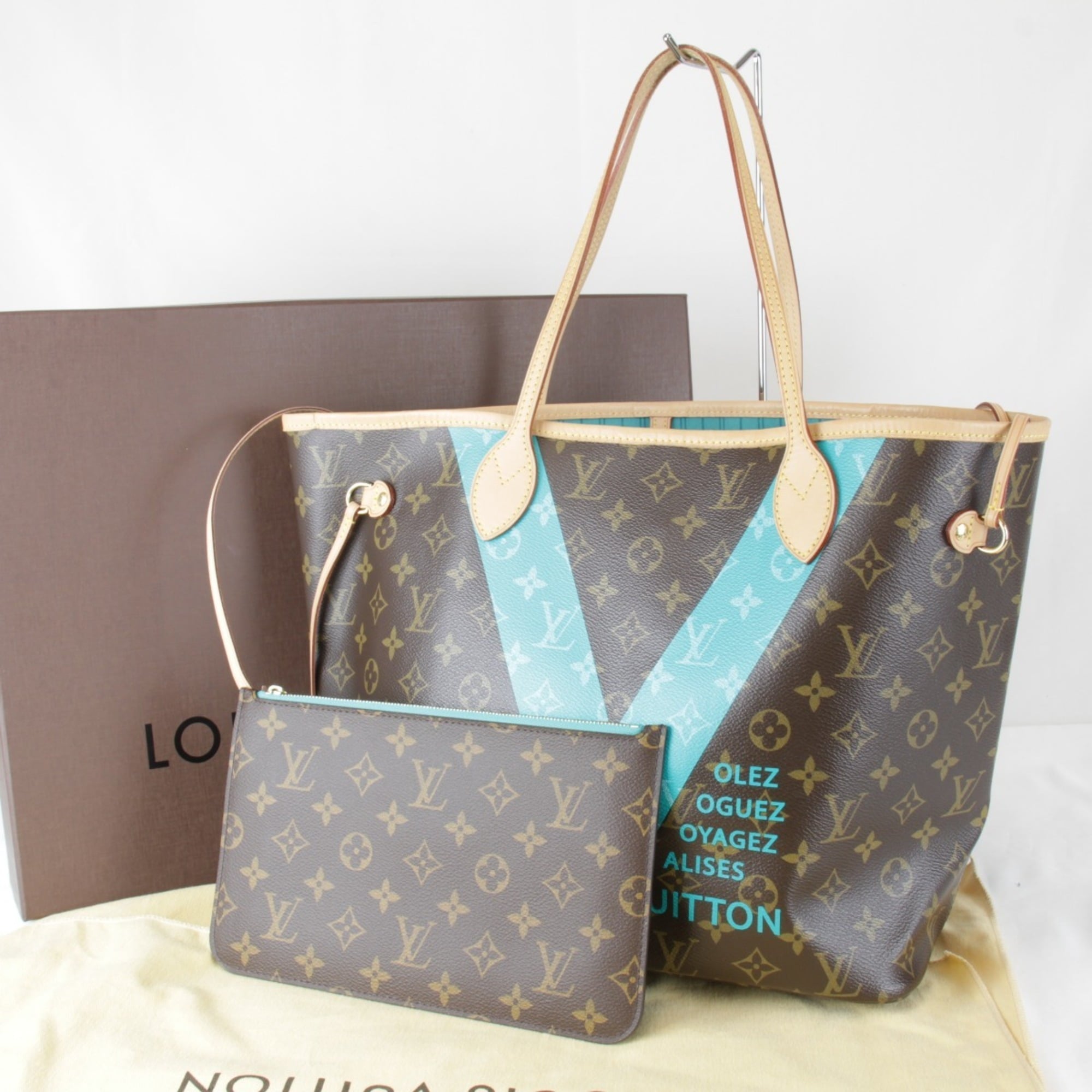 Louis Vuitton Brown Canvas Tote Bag (Pre-Owned)