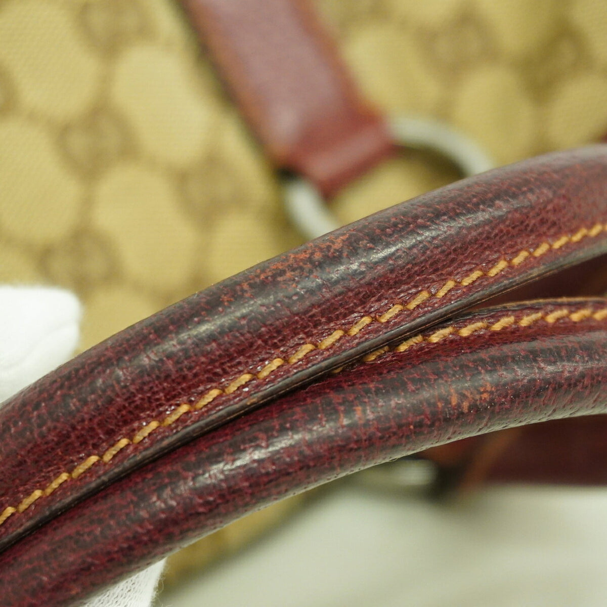 Gucci Beige Bordeaux Canvas Handbag (Pre-Owned)