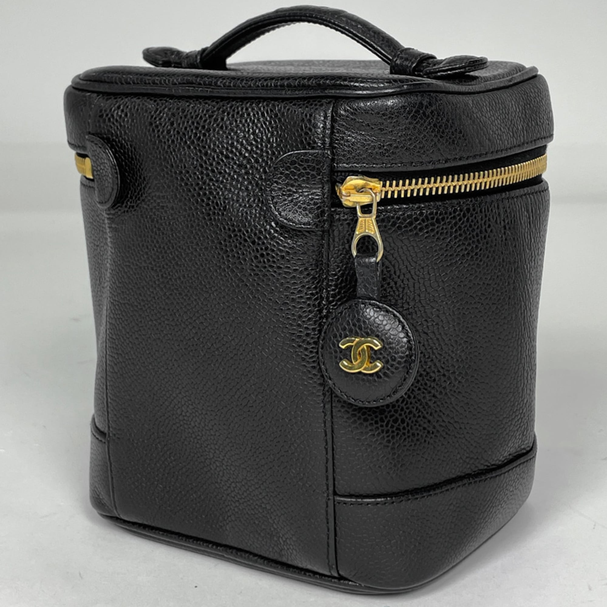 Chanel Black Grained Calfskin Pouch Vanity Bag (Pre-Owned)