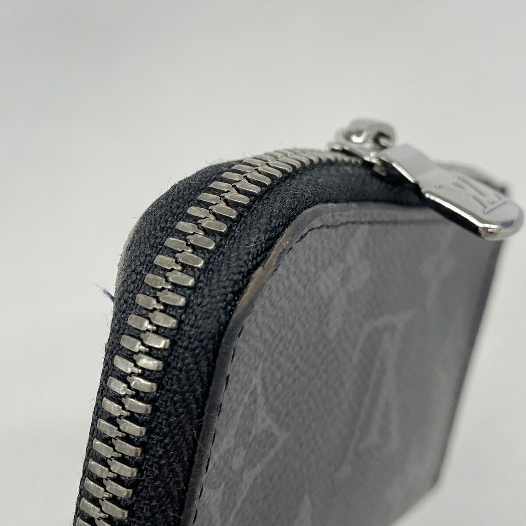 Louis Vuitton Black Coin Purse/Coin Case (Pre-Owned)