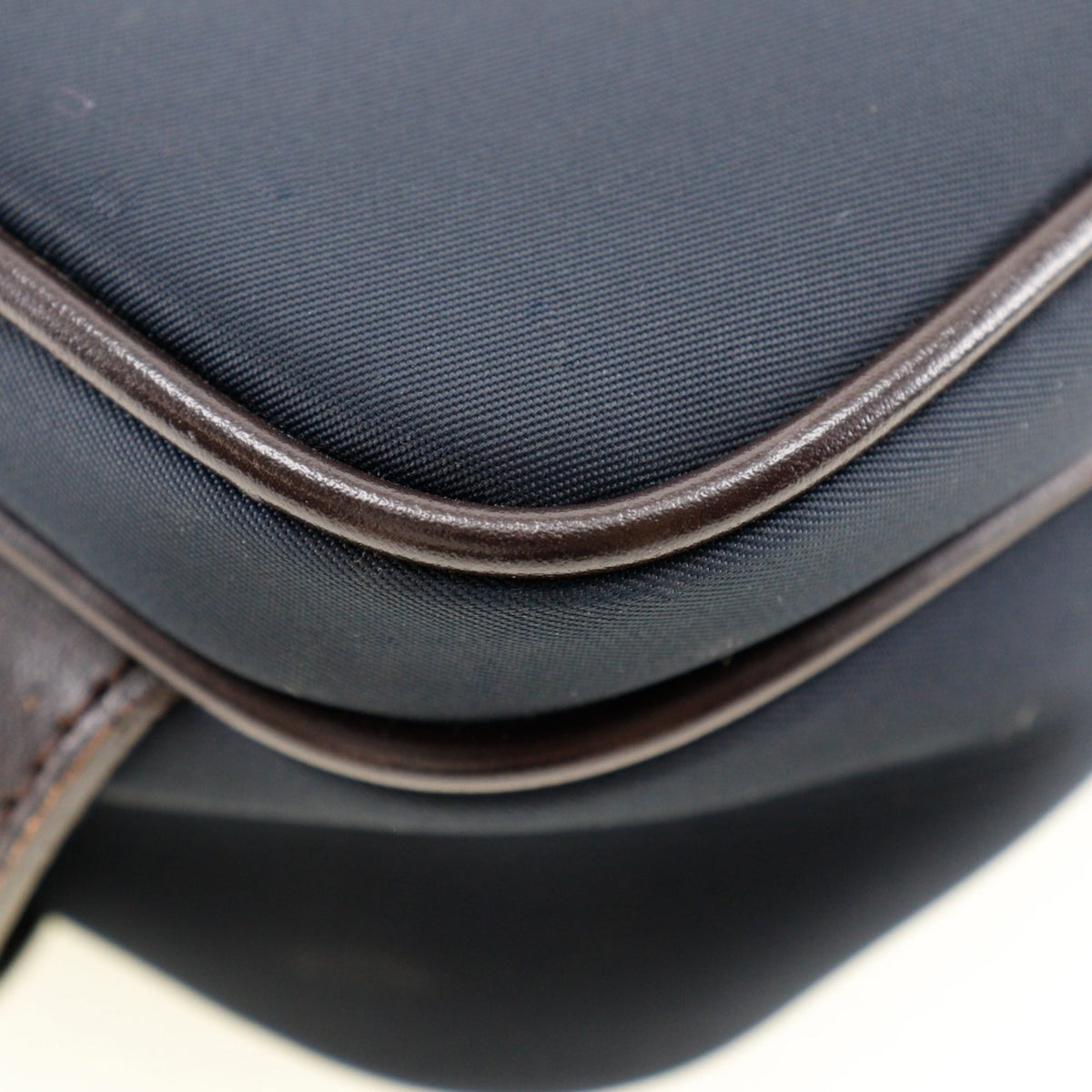 Burberry Black Label Black Nylon Sling Bag (Pre-Owned)