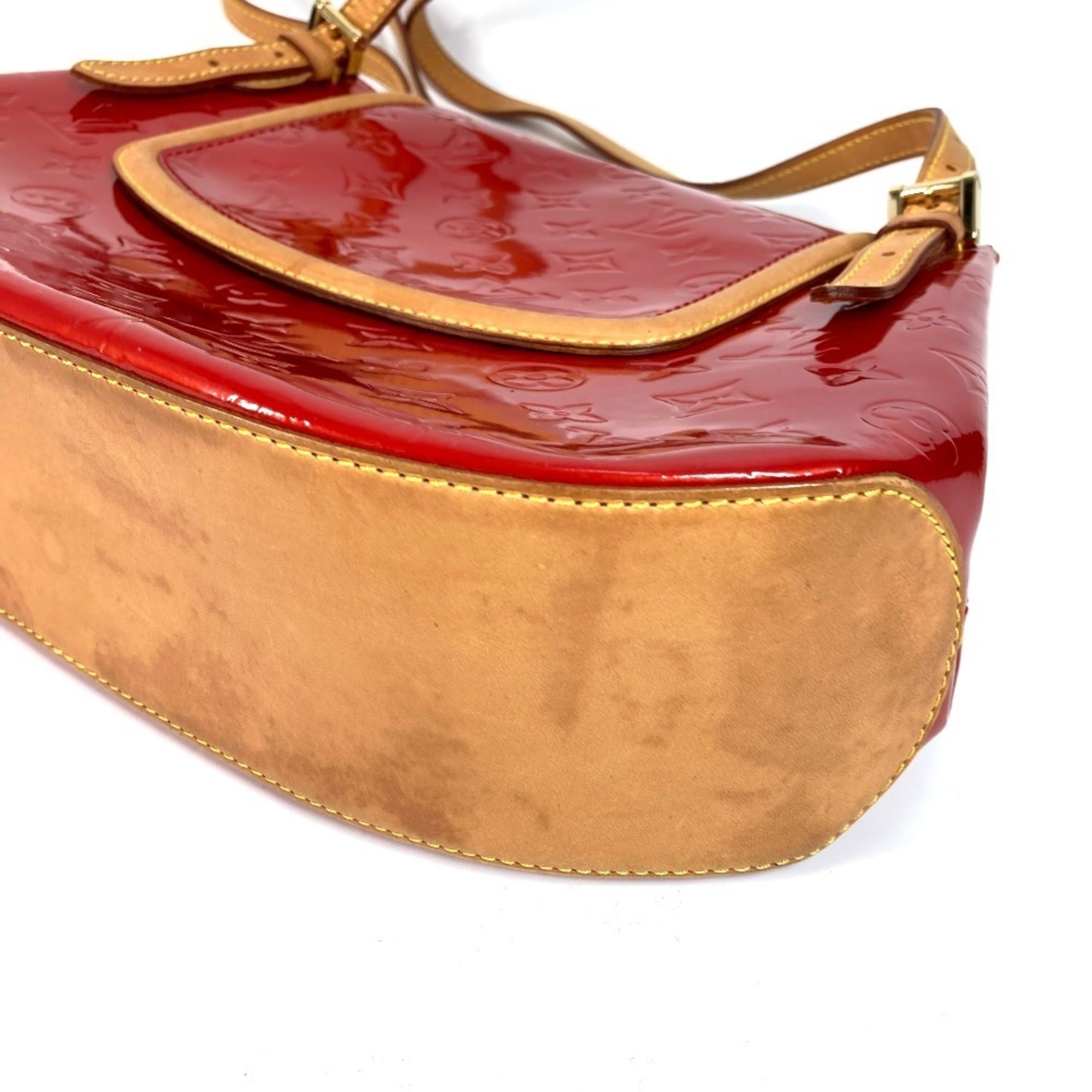 Louis Vuitton Monogram Vernis Red Color Rouge Monogram Vernis Shoulder Bag (Pre-Owned)