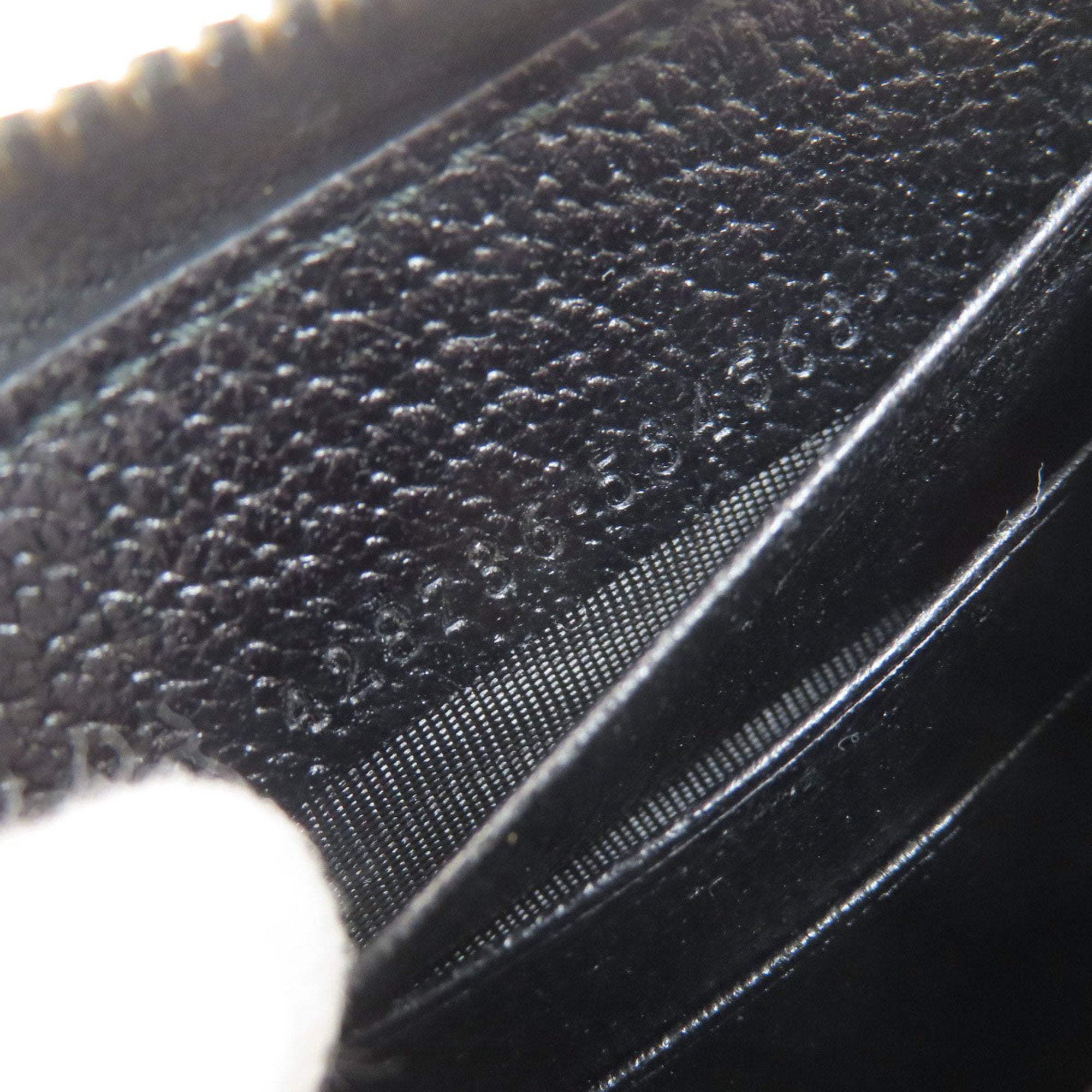 Gucci Black Leather Long Wallet (Bi-Fold) (Pre-Owned)