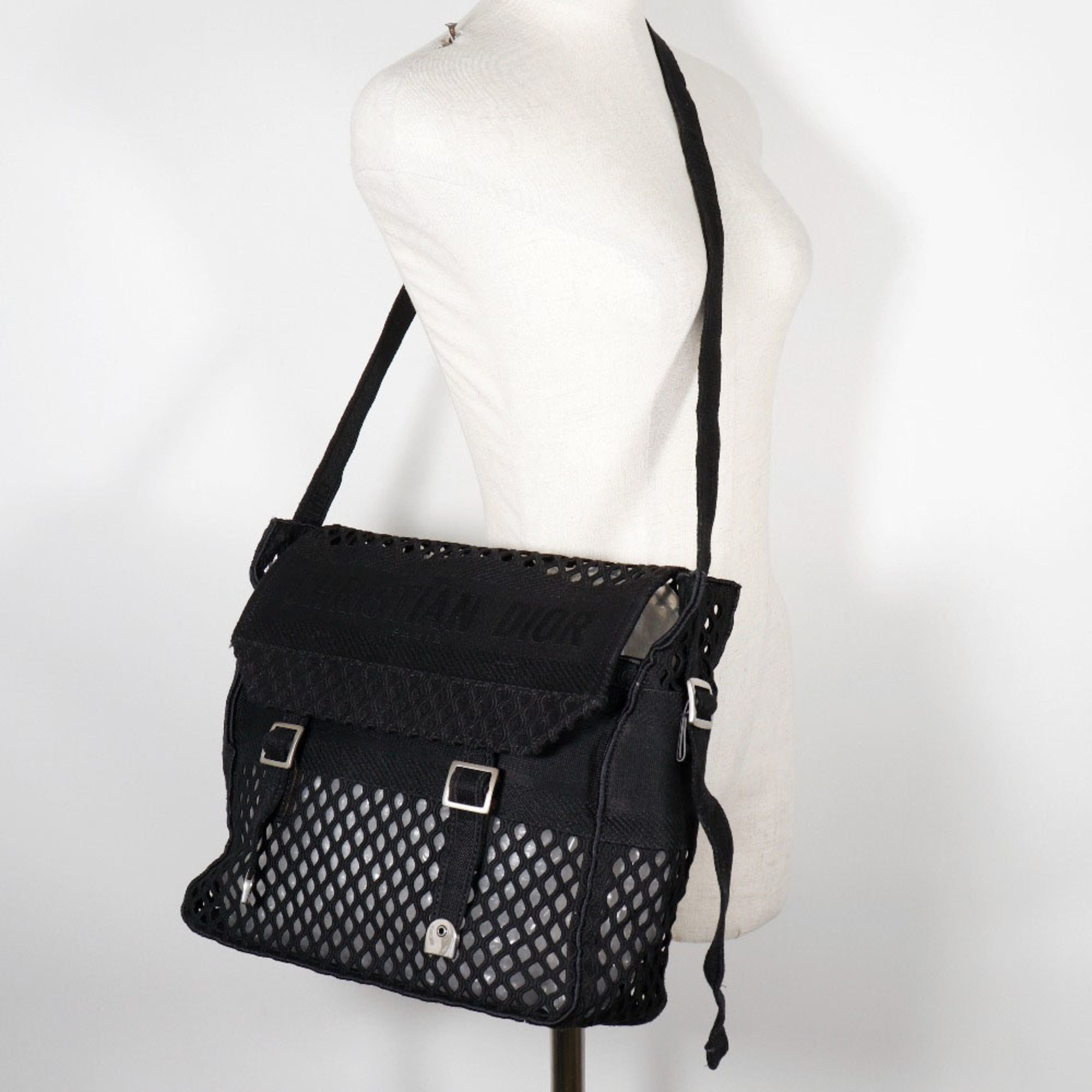 Christian Dior Black Mesh Messenger Bag Shoulder Bag (Pre-Owned)