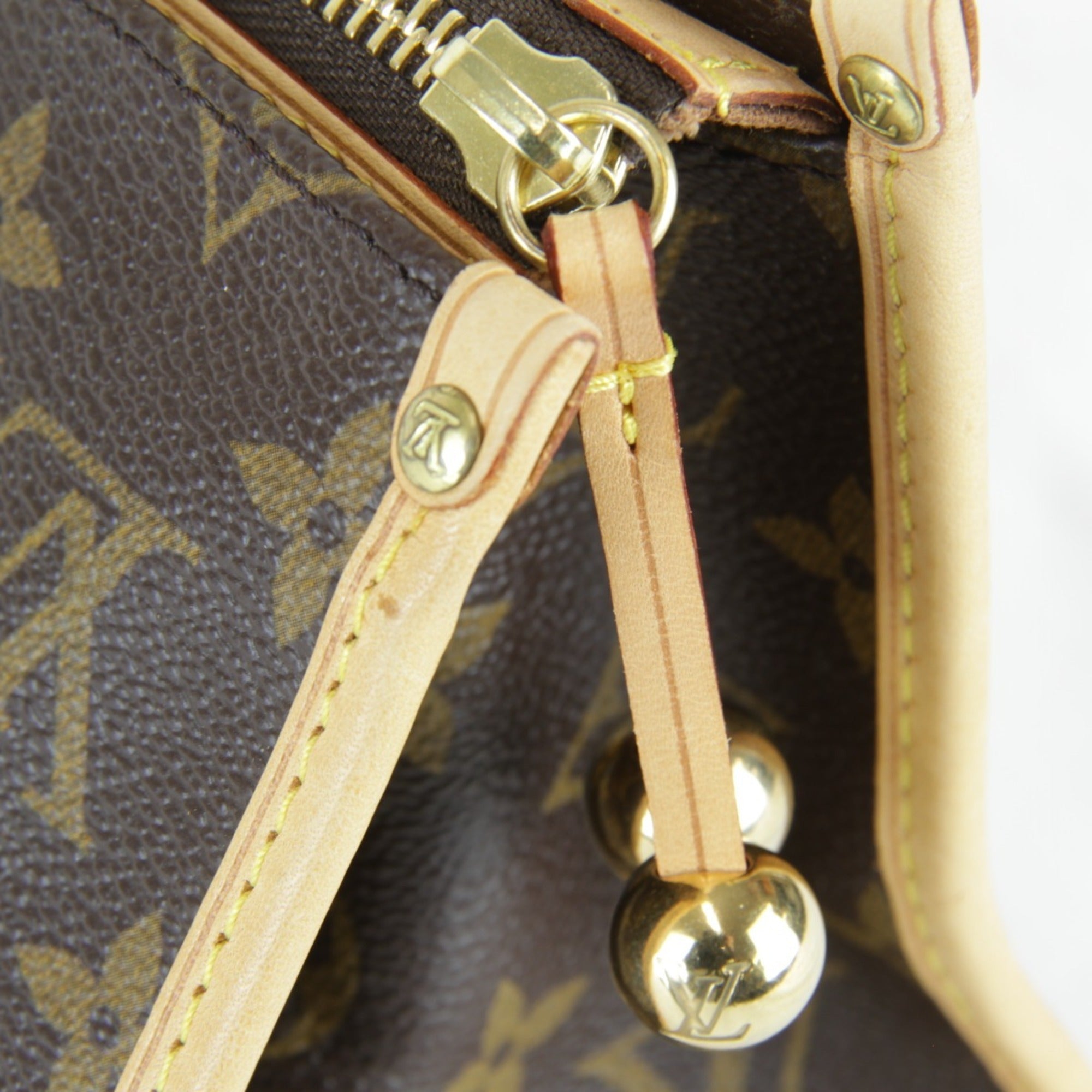 Louis Vuitton Monogram Brown Monogram Handbag (Pre-Owned)