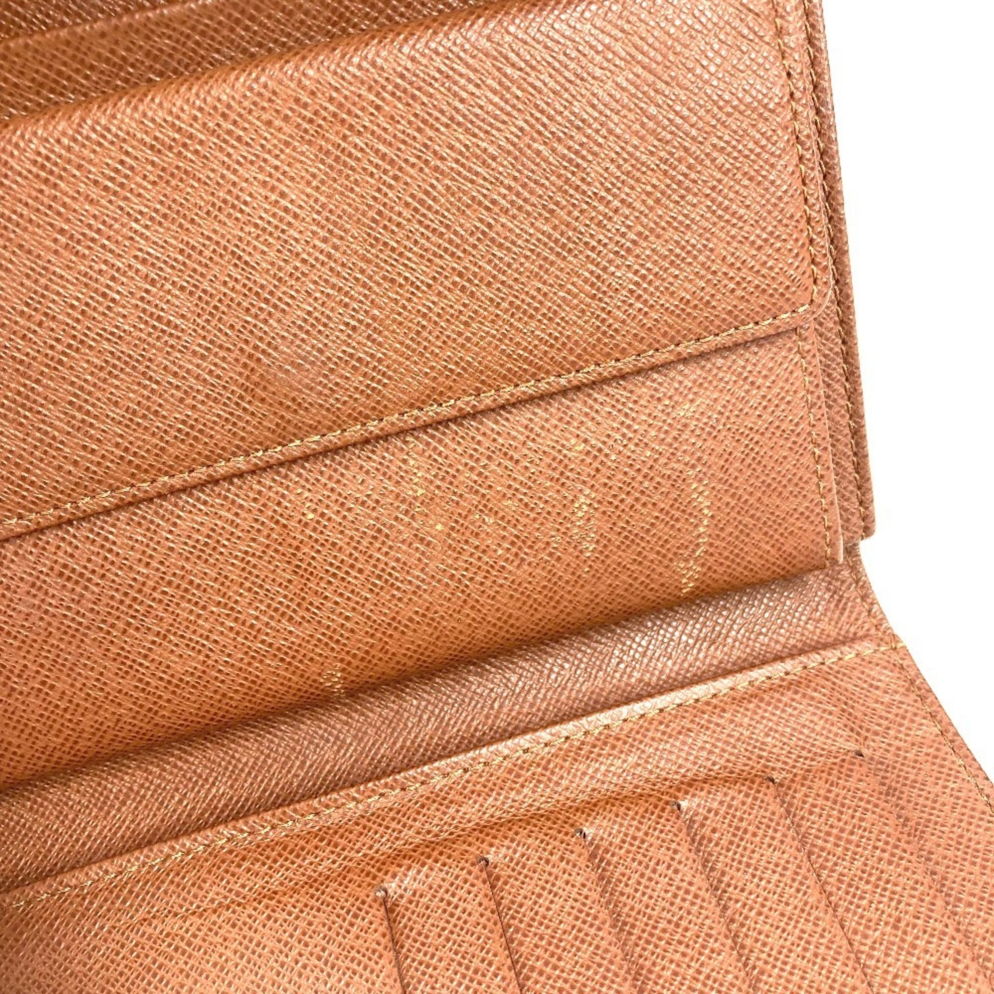 Louis Vuitton Monogram Brown Monogram Wallet (Tri-Fold) (Pre-Owned)