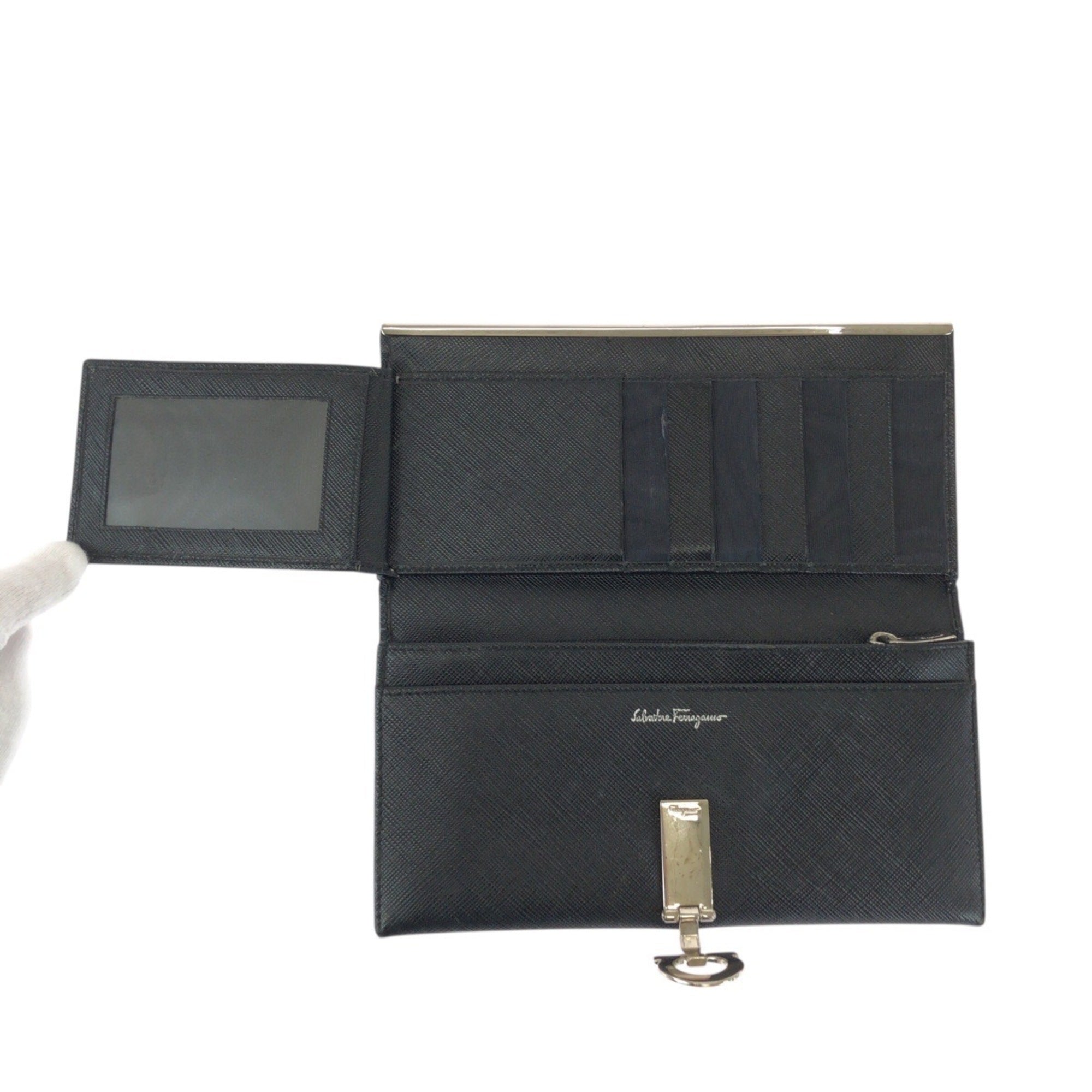 Salvatore Ferragamo Black Leather Long Wallet (Bi-Fold) (Pre-Owned)