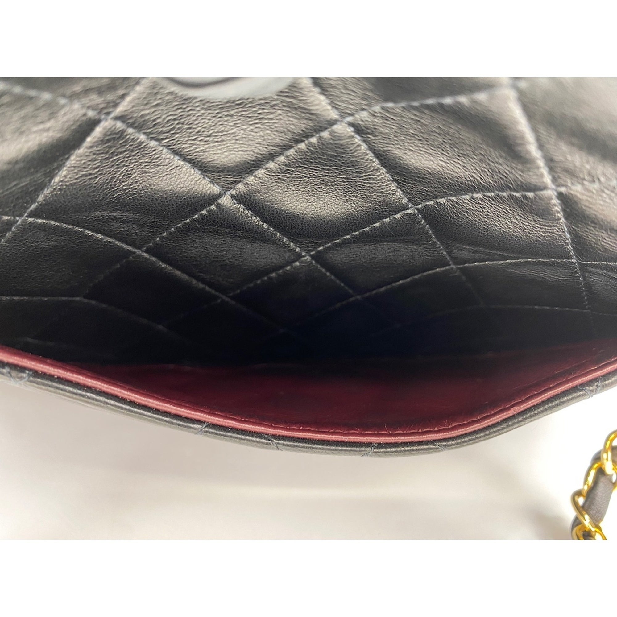 Chanel Matelasse Black Shoulder Bag (Pre-Owned)