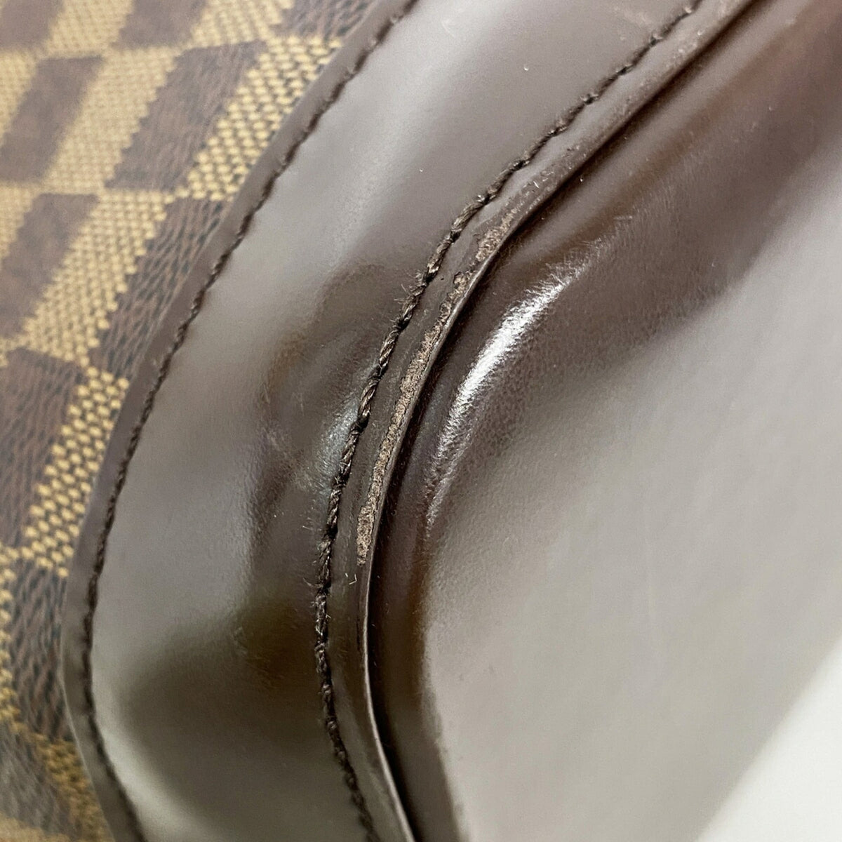 Louis Vuitton Ebene Handbag (Pre-Owned)