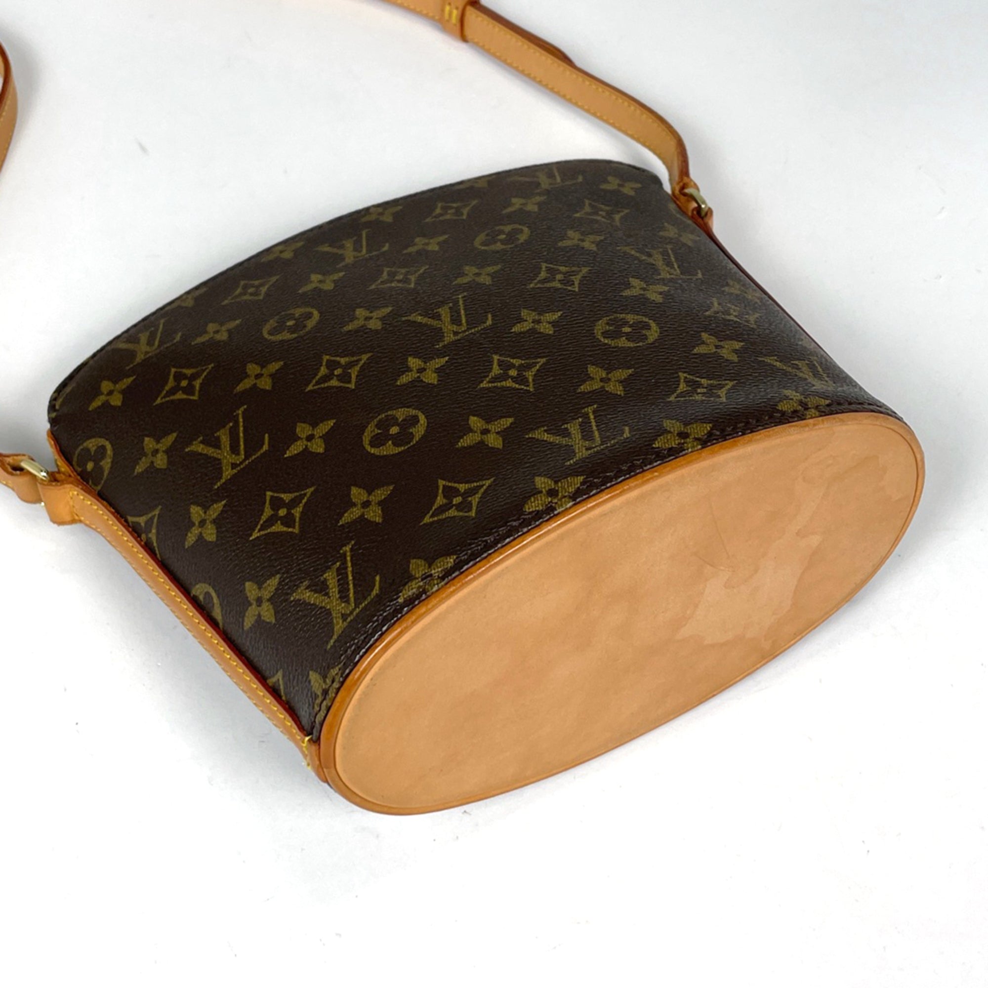Louis Vuitton Brown Monogram Shoulder Bag (Pre-Owned)