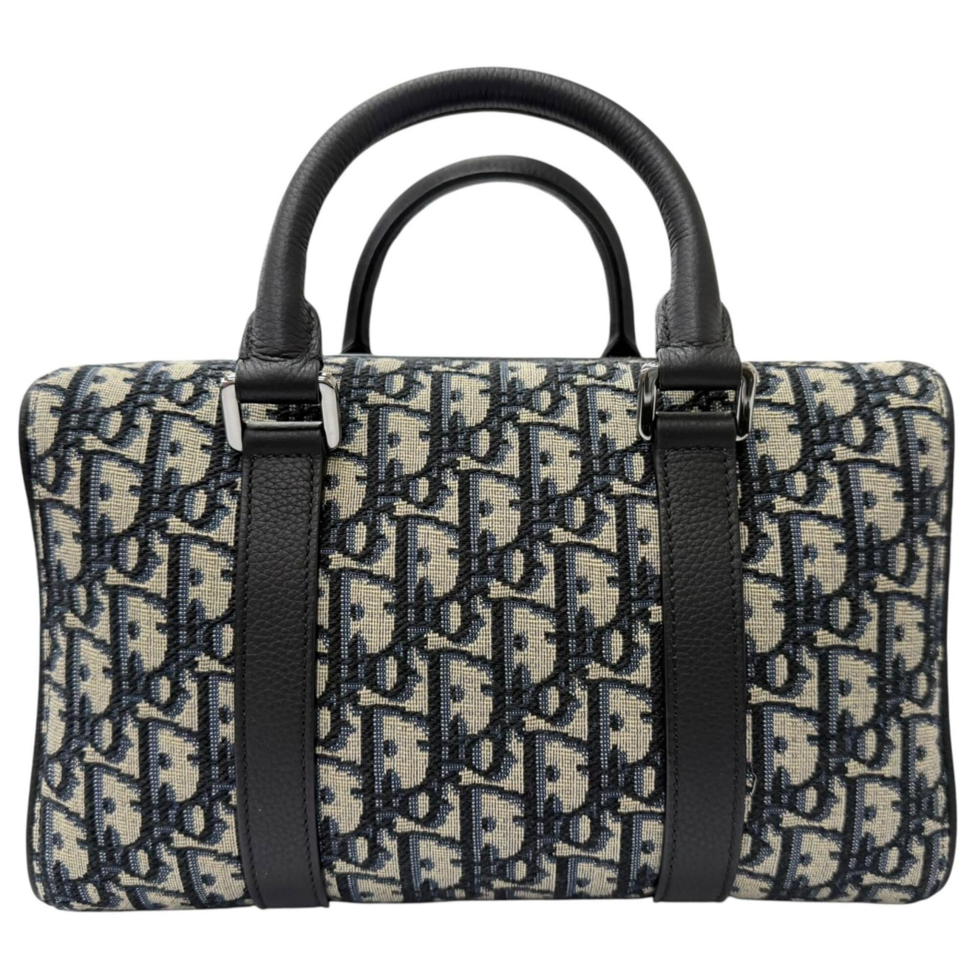 Dior Homme Beige Navy Leather Shoulder Bag (Pre-Owned)