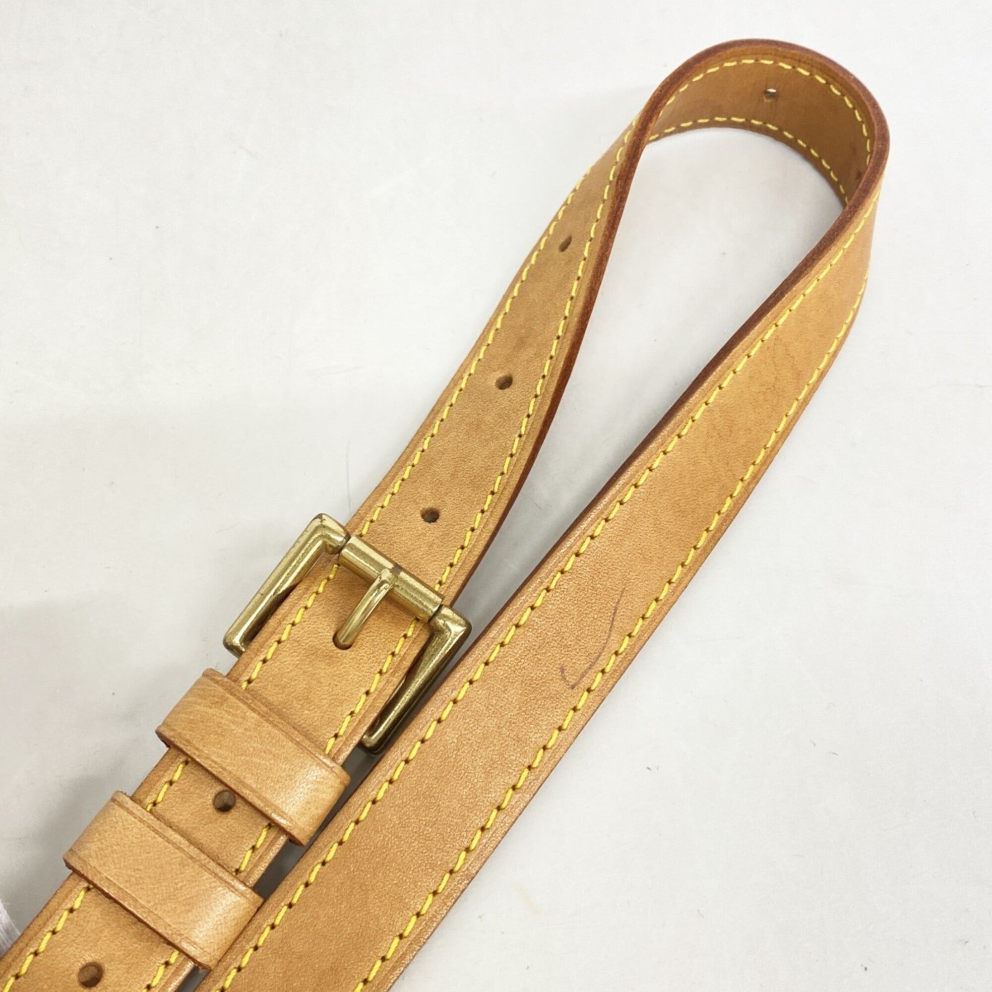 Louis Vuitton Brown Shoulder Bag (Pre-Owned)