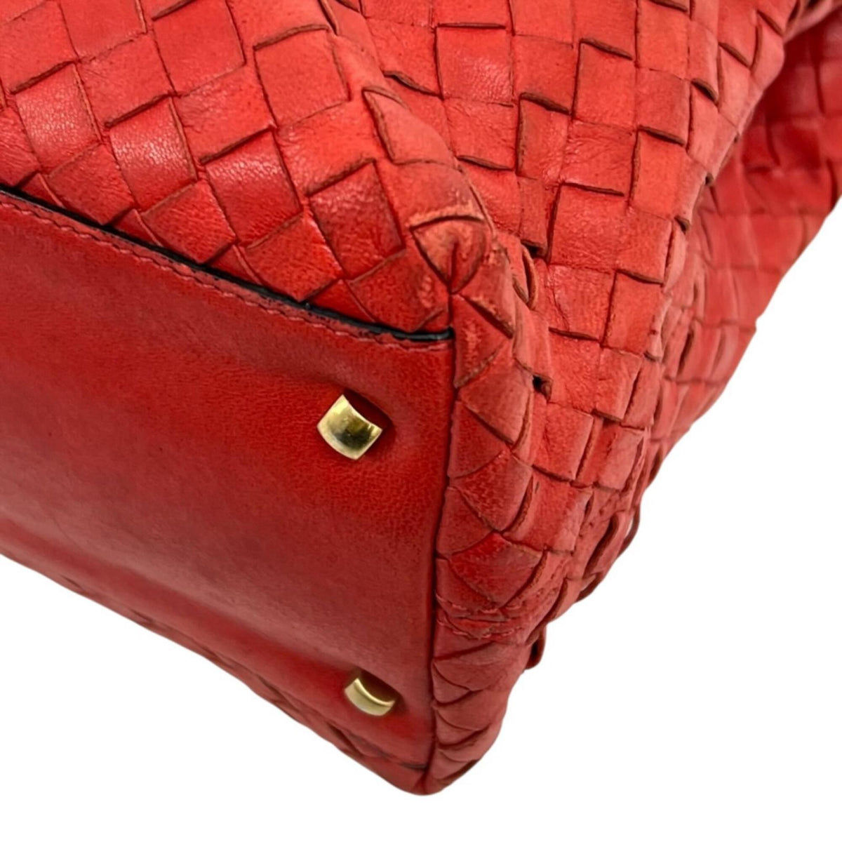 Bottega Veneta Red Color Leather Handbag (Pre-Owned)