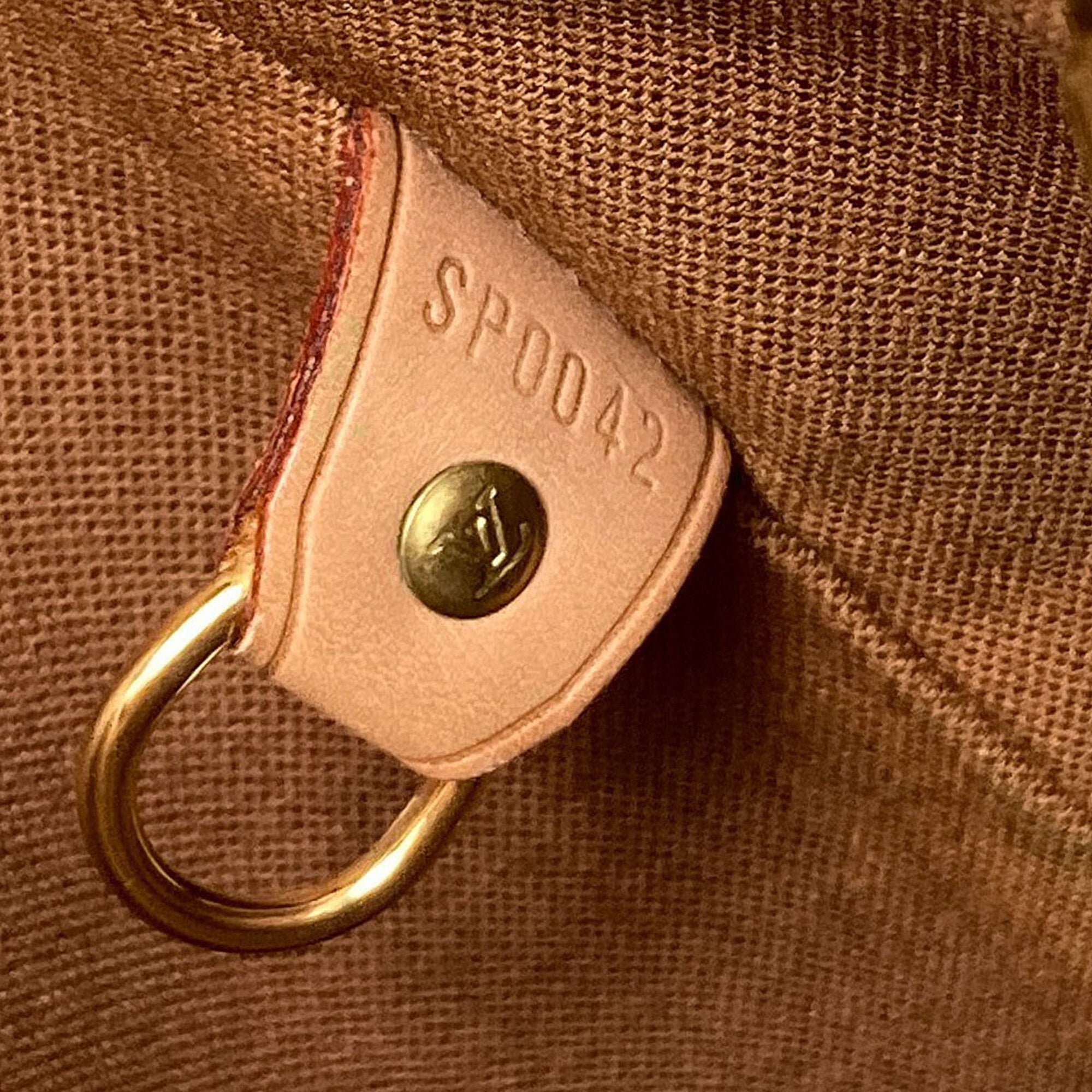 Louis Vuitton Monogram Monogram Shoulder Bag (Pre-Owned)