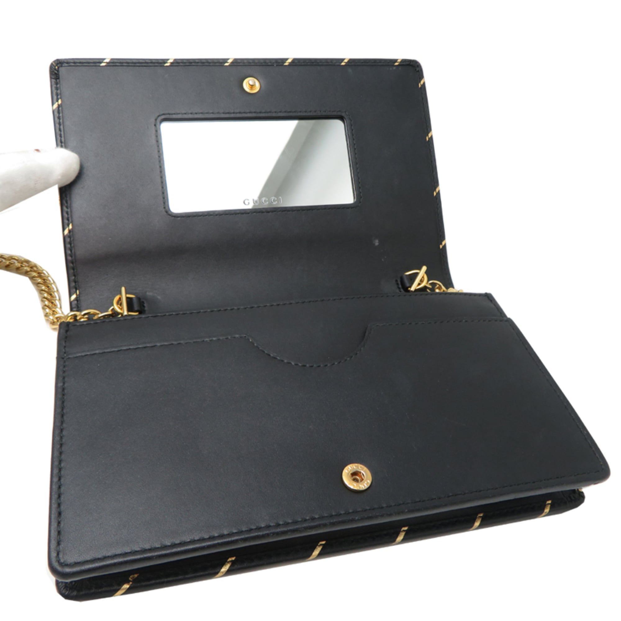 Gucci Black Gold Leather Shoulder Bag (Pre-Owned)
