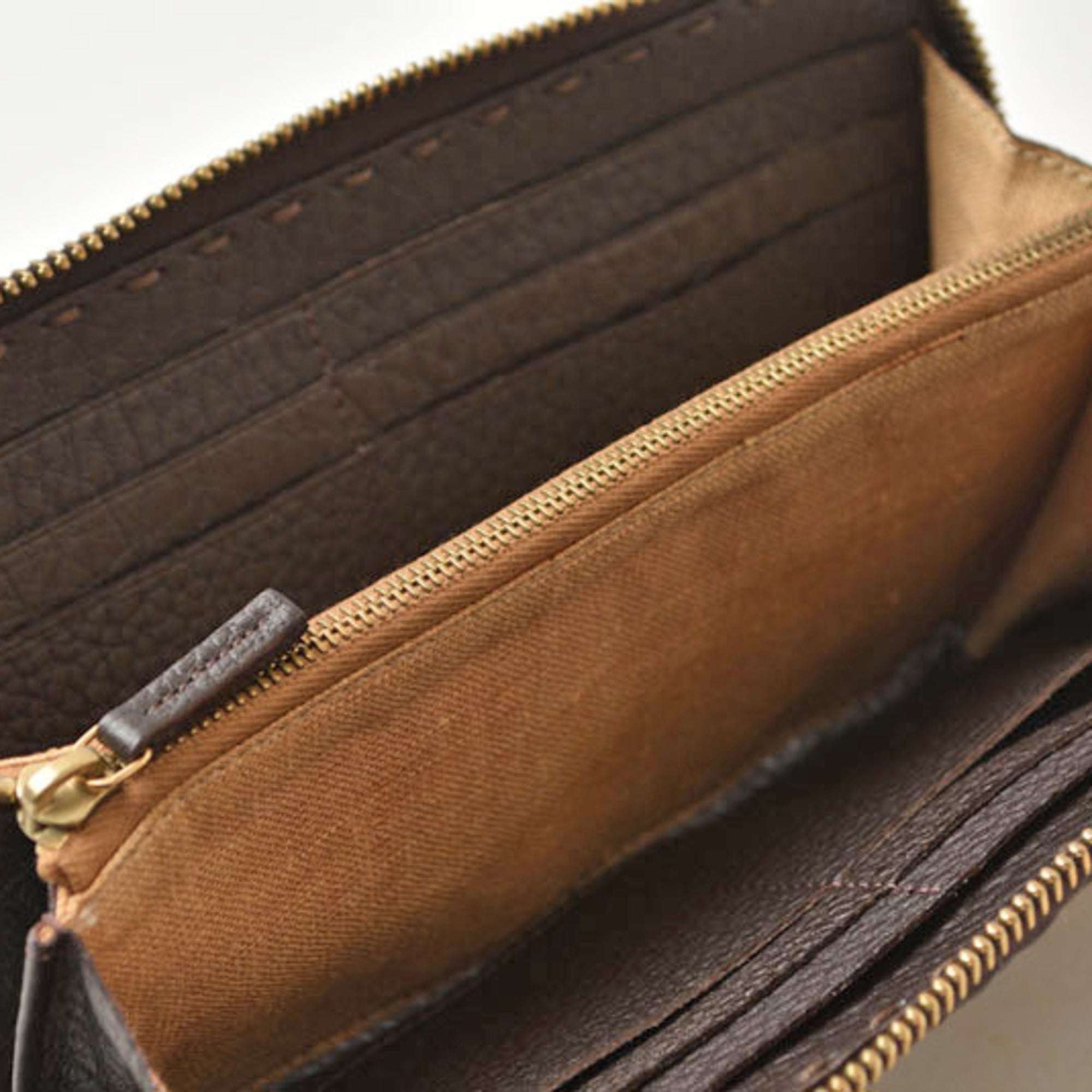 Fendi Dark Brown Leather Coin Purse/Coin Case (Pre-Owned)