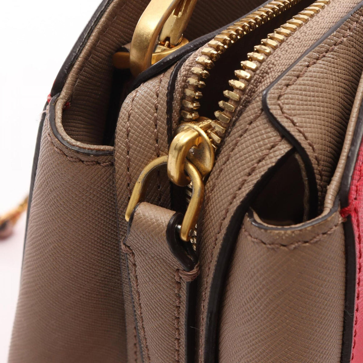 Mcm Beige Pink Leather Handbag (Pre-Owned)