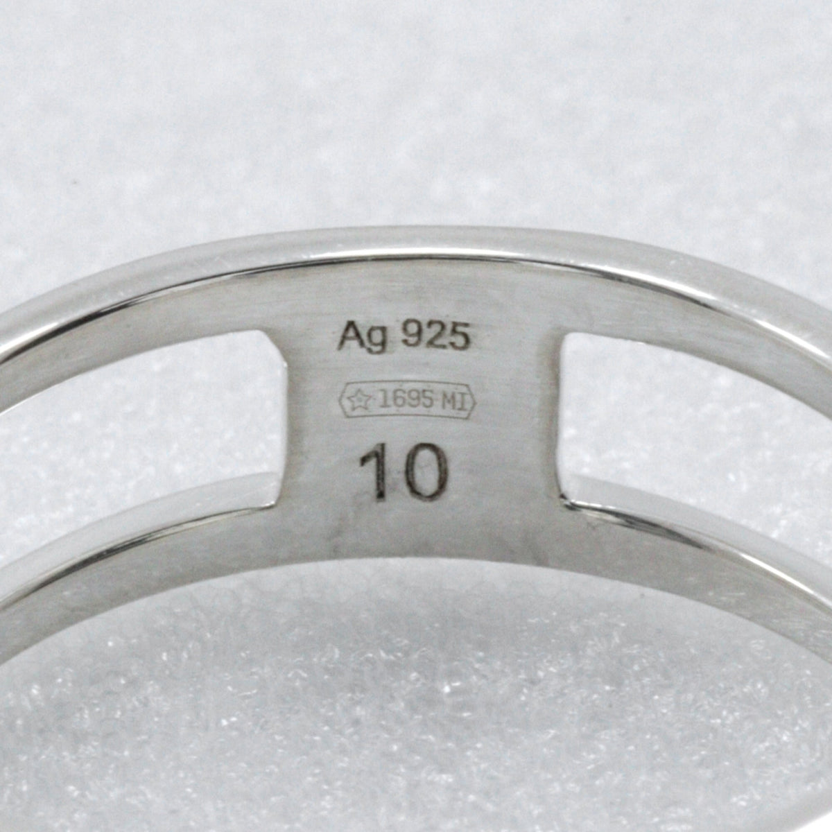 Gucci Silver Silver 925 Band Ring (Pre-Owned)