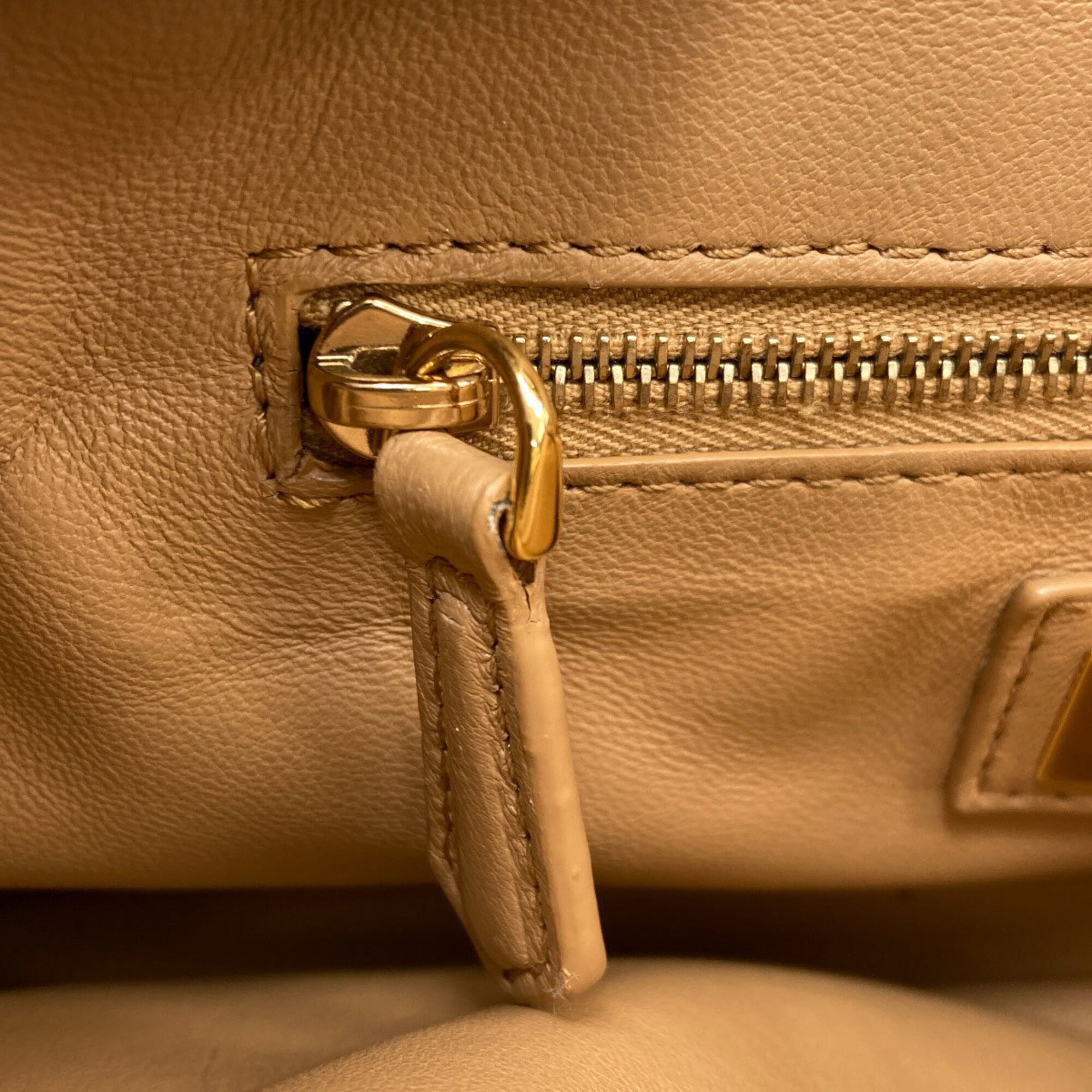 Fendi Brown Pink Leather Handbag (Pre-Owned)