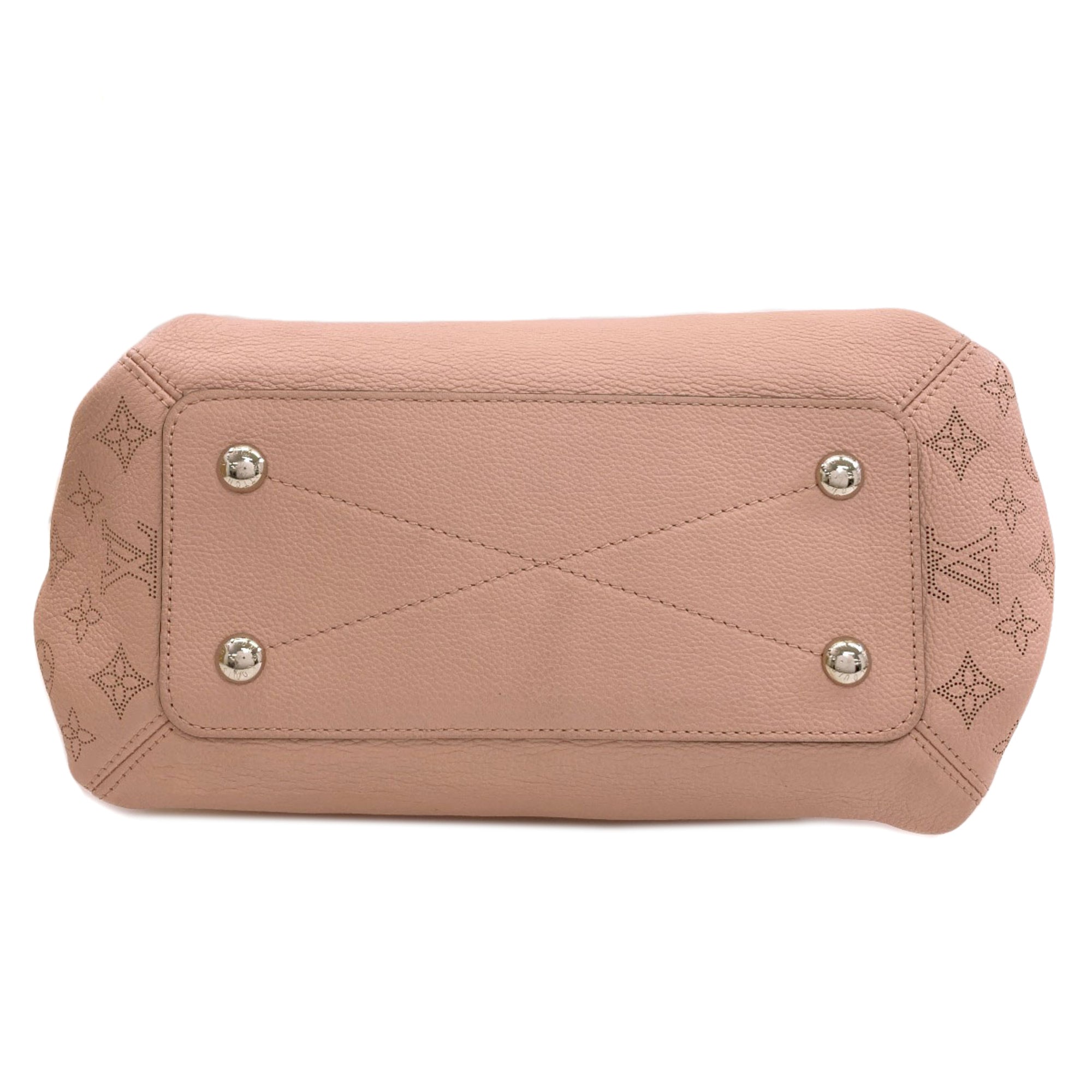 Louis Vuitton Magnolia Mahina Leather Handbag (Pre-Owned)
