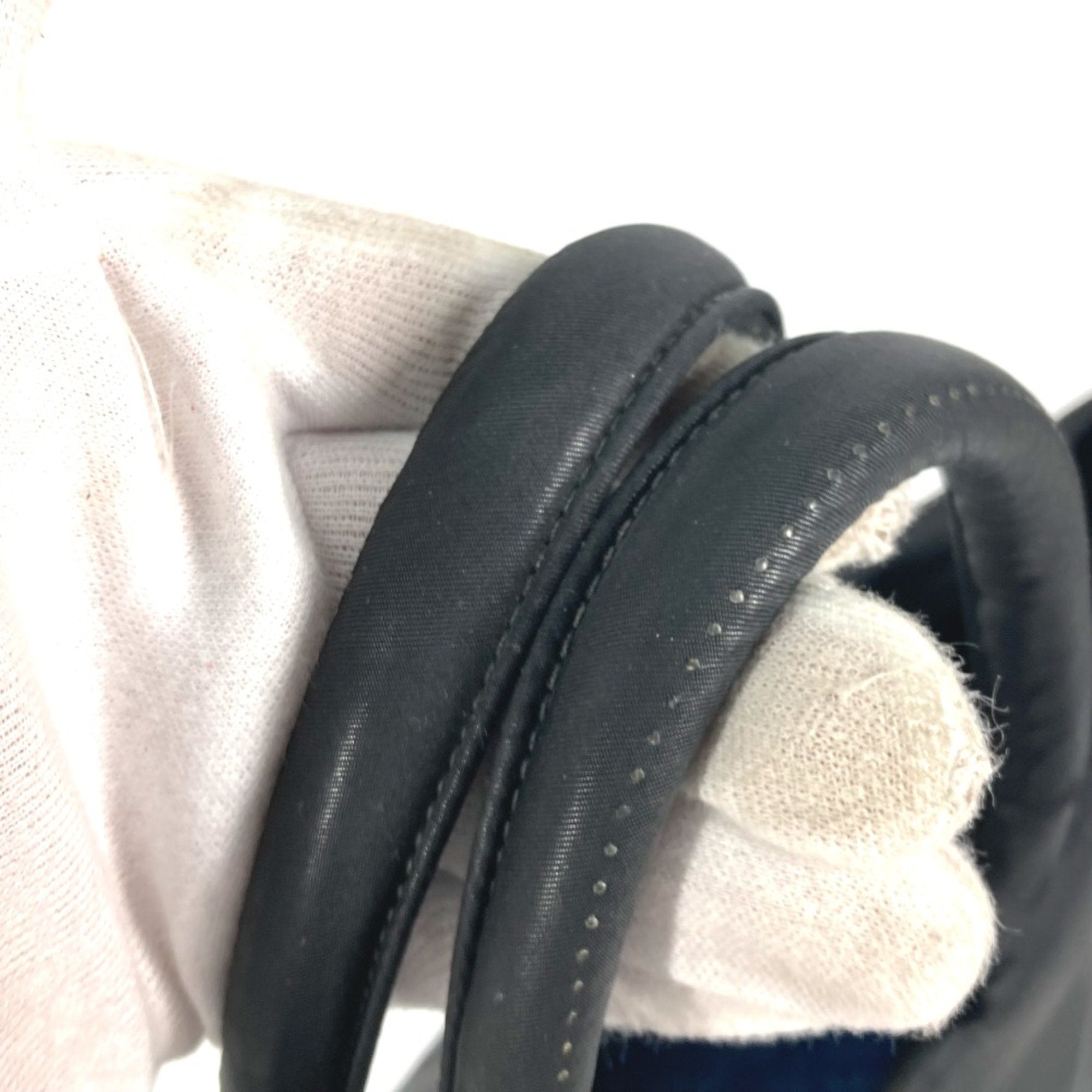 Prada Black Cloth Shoulder Bag (Pre-Owned)